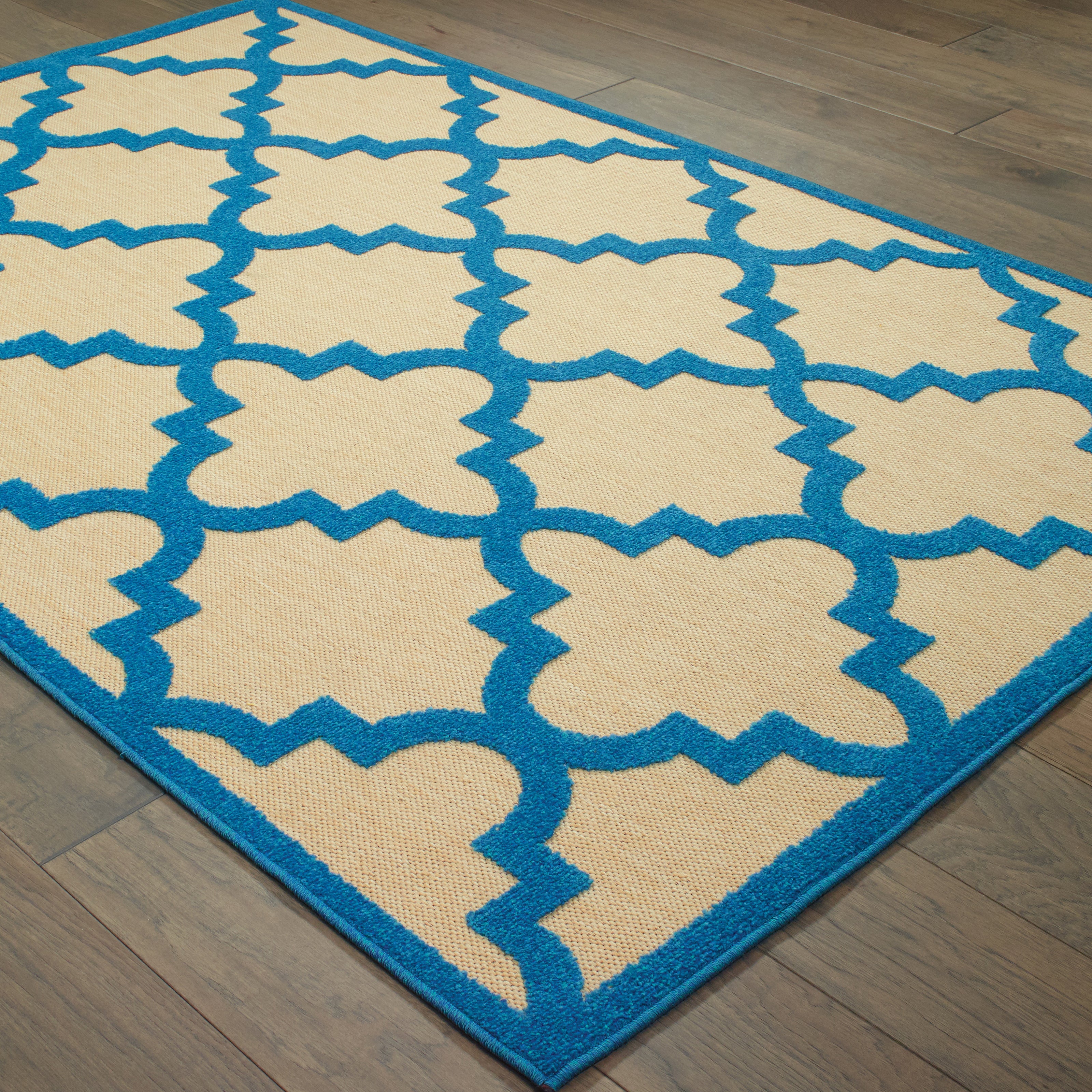 Oriental Weavers Cayman 660L Sand/Blue Area Rug
