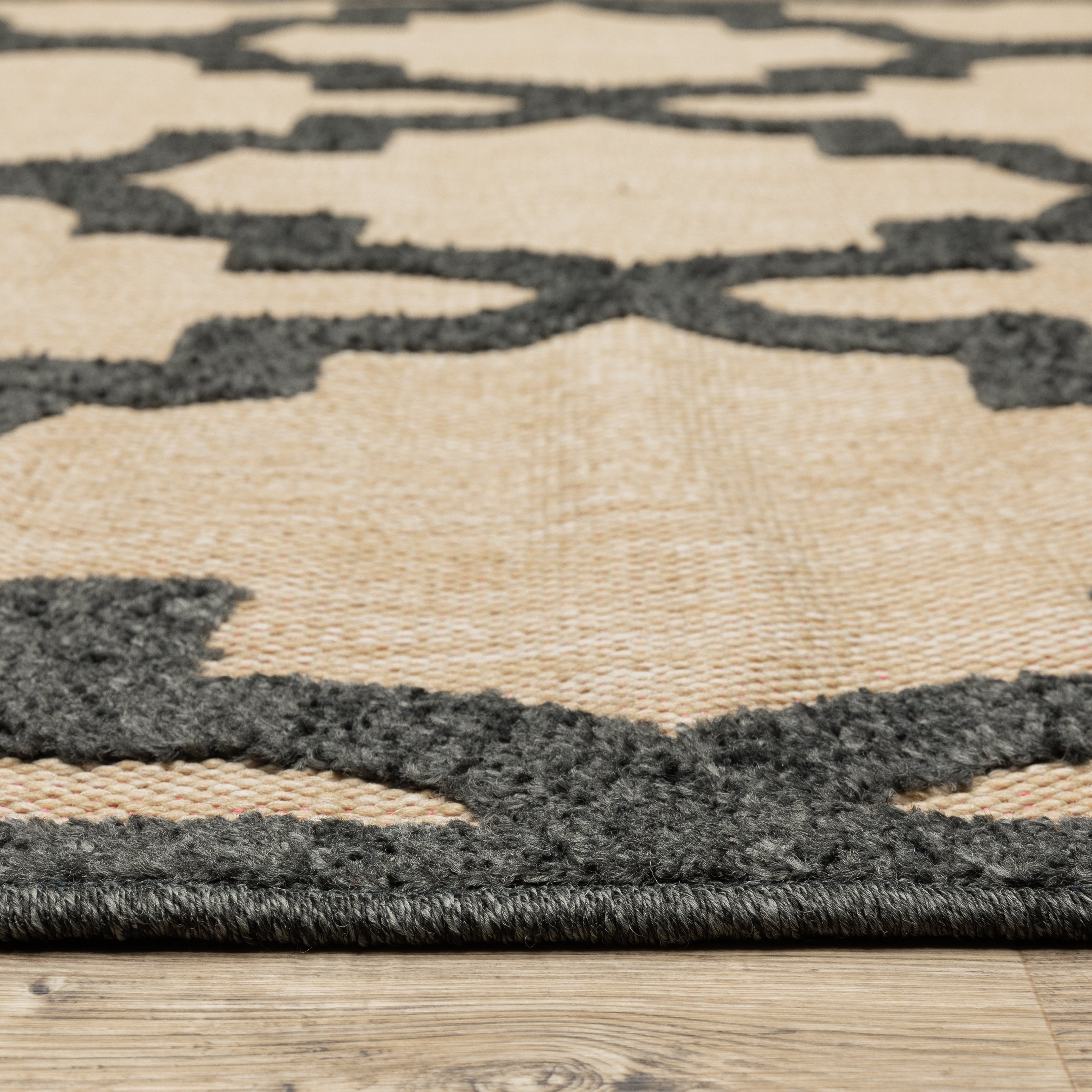 Oriental Weavers Cayman 660N Sand/Charcoal Area Rug