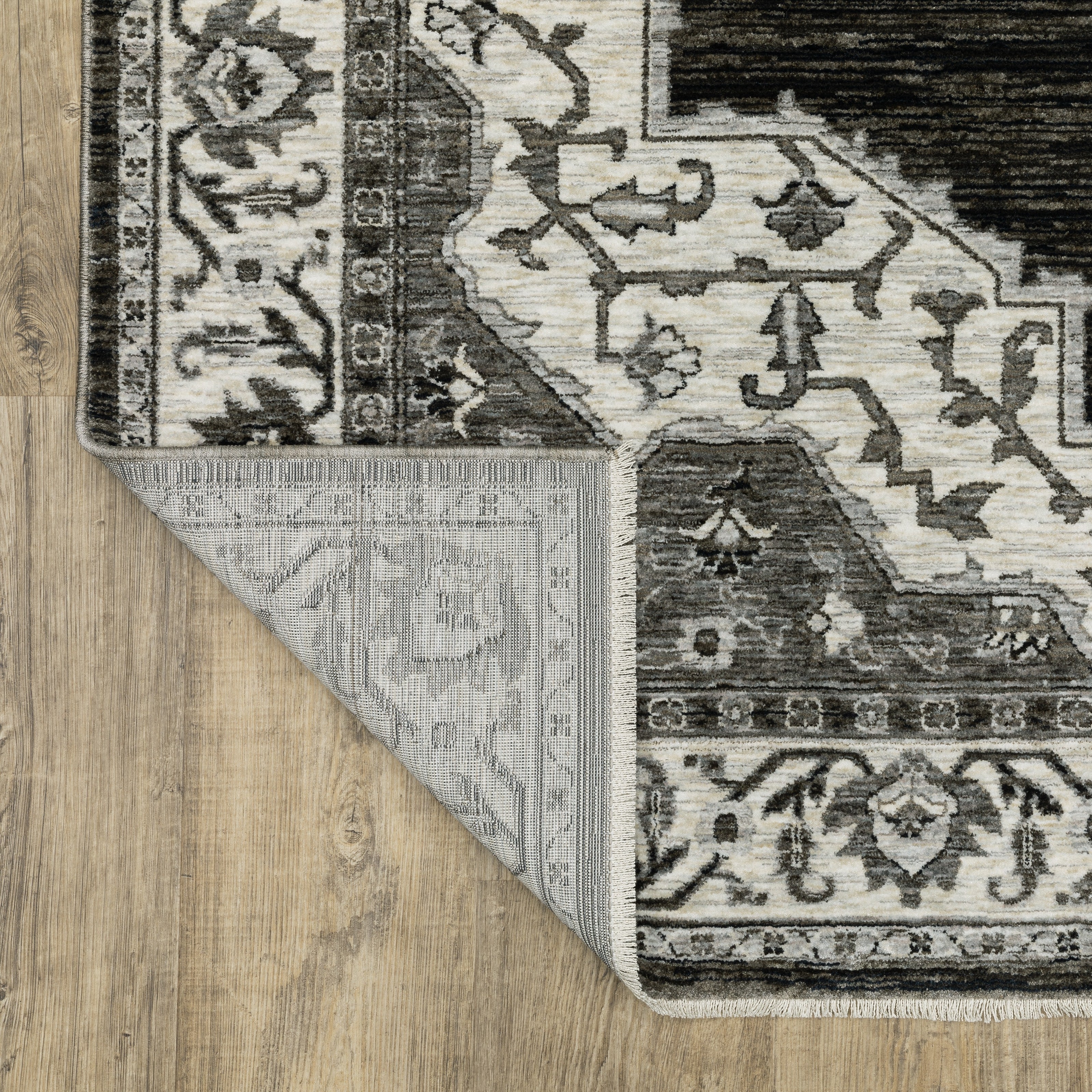 Oriental Weavers Chamberlain CH05C Charcoal/Ivory Area Rug