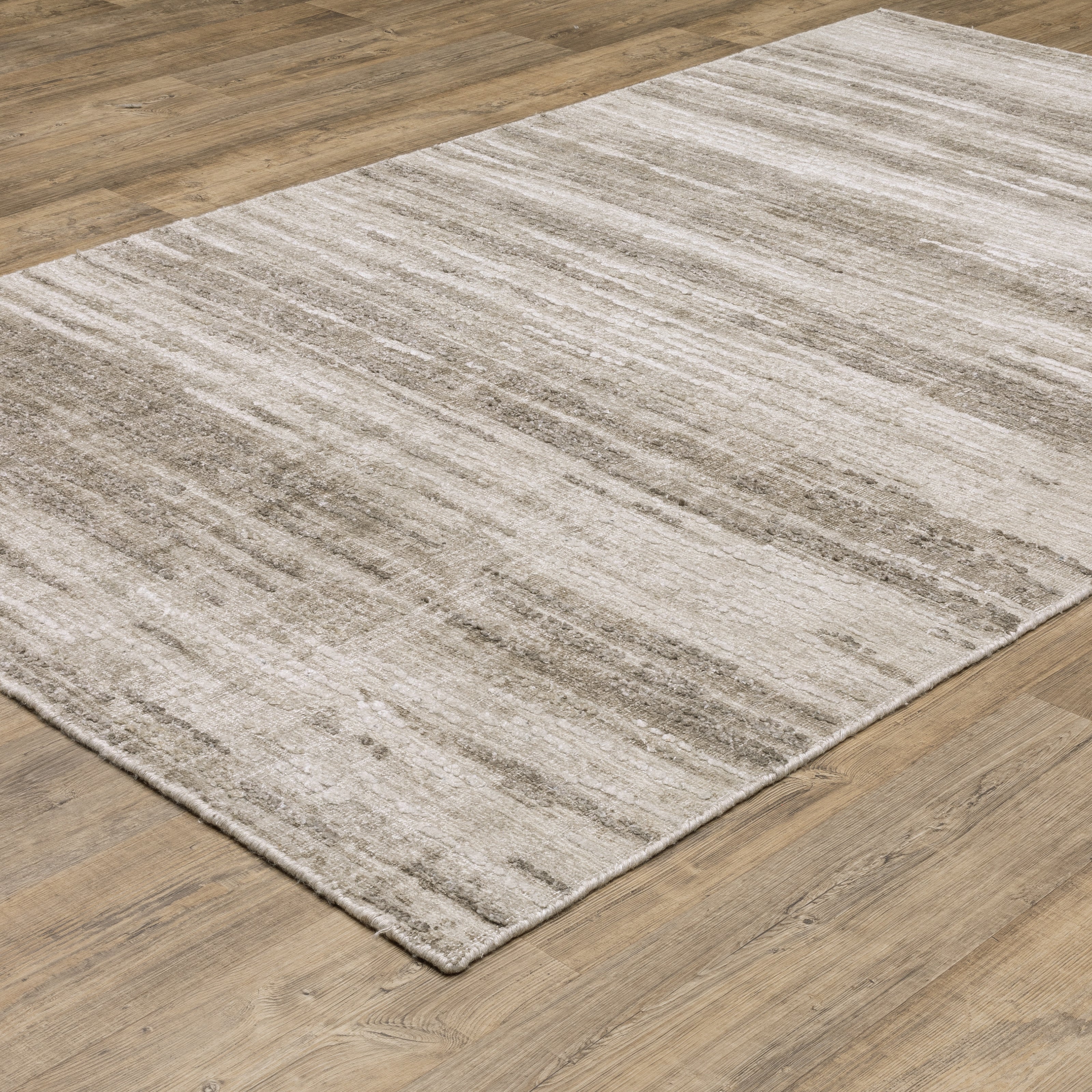 Oriental Weavers Clarke CLA01 Beige/Brown Area Rug