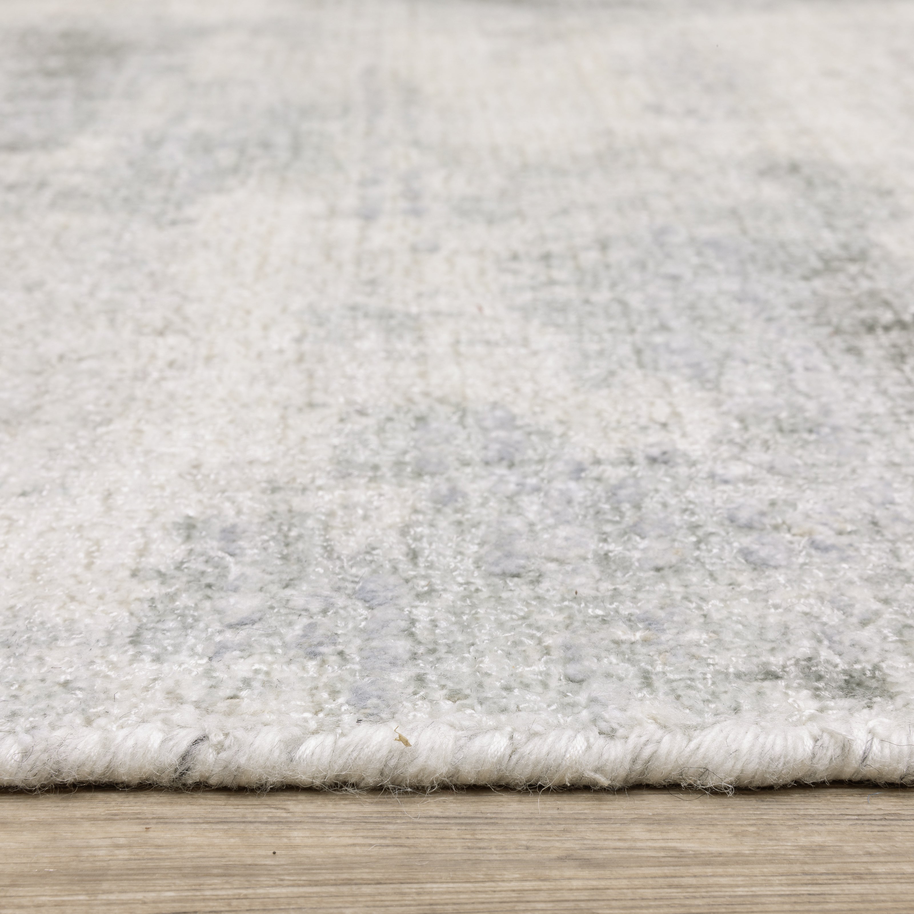 Oriental Weavers Clarke CLA05 Beige/Grey Area Rug