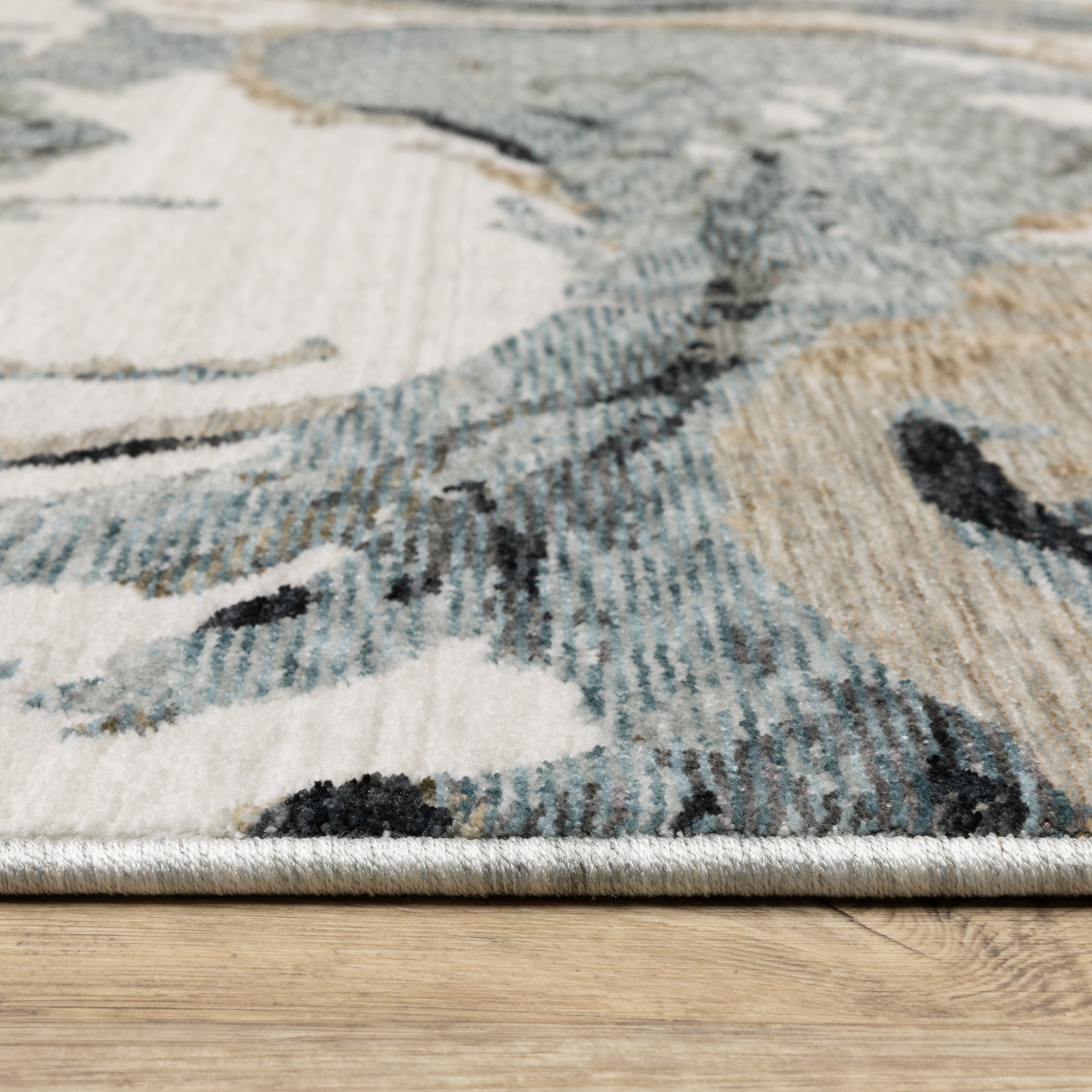 Oriental Weavers Echo ECH07 Blue/Ivory Area Rug