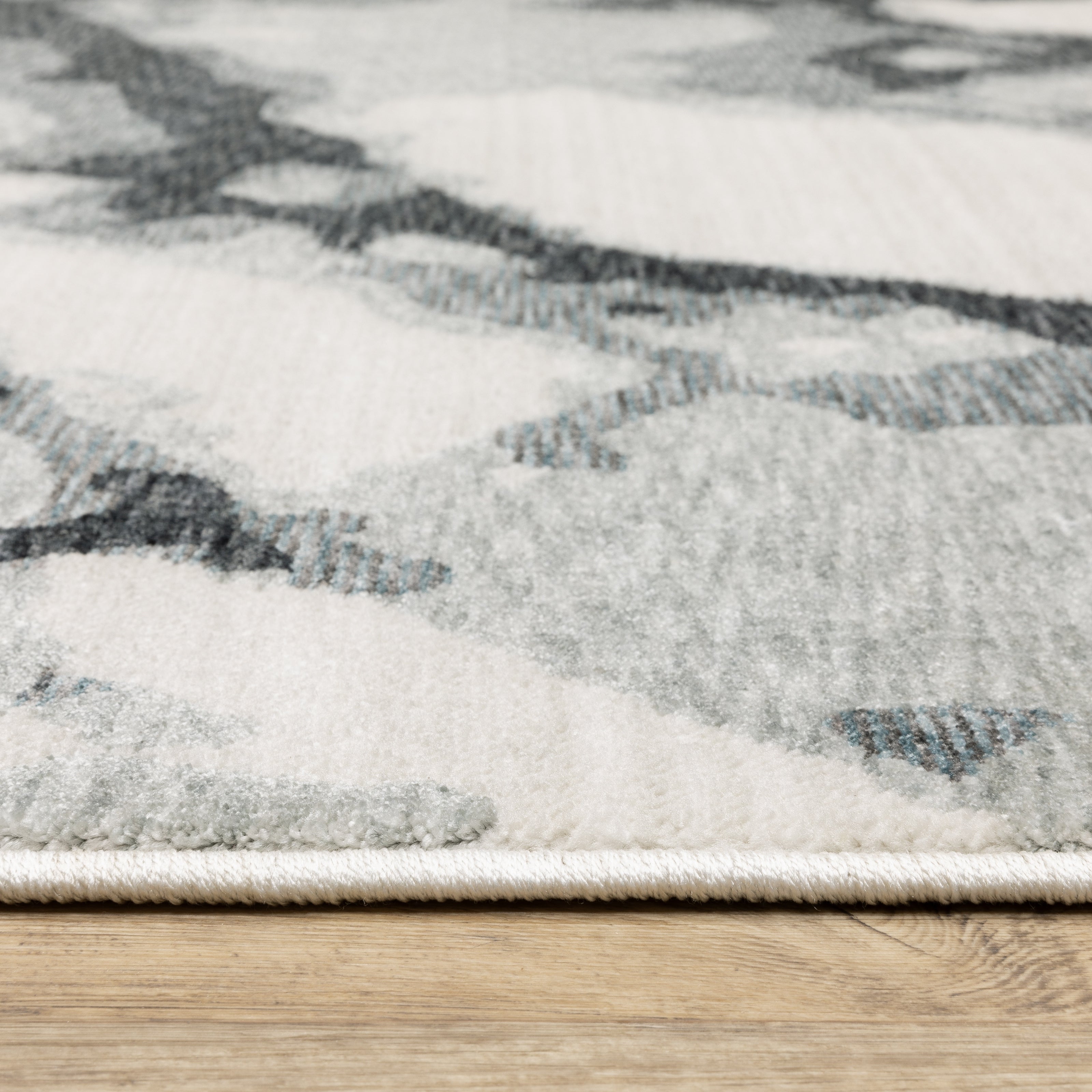 Oriental Weavers Echo ECH08 Blue/Ivory Area Rug