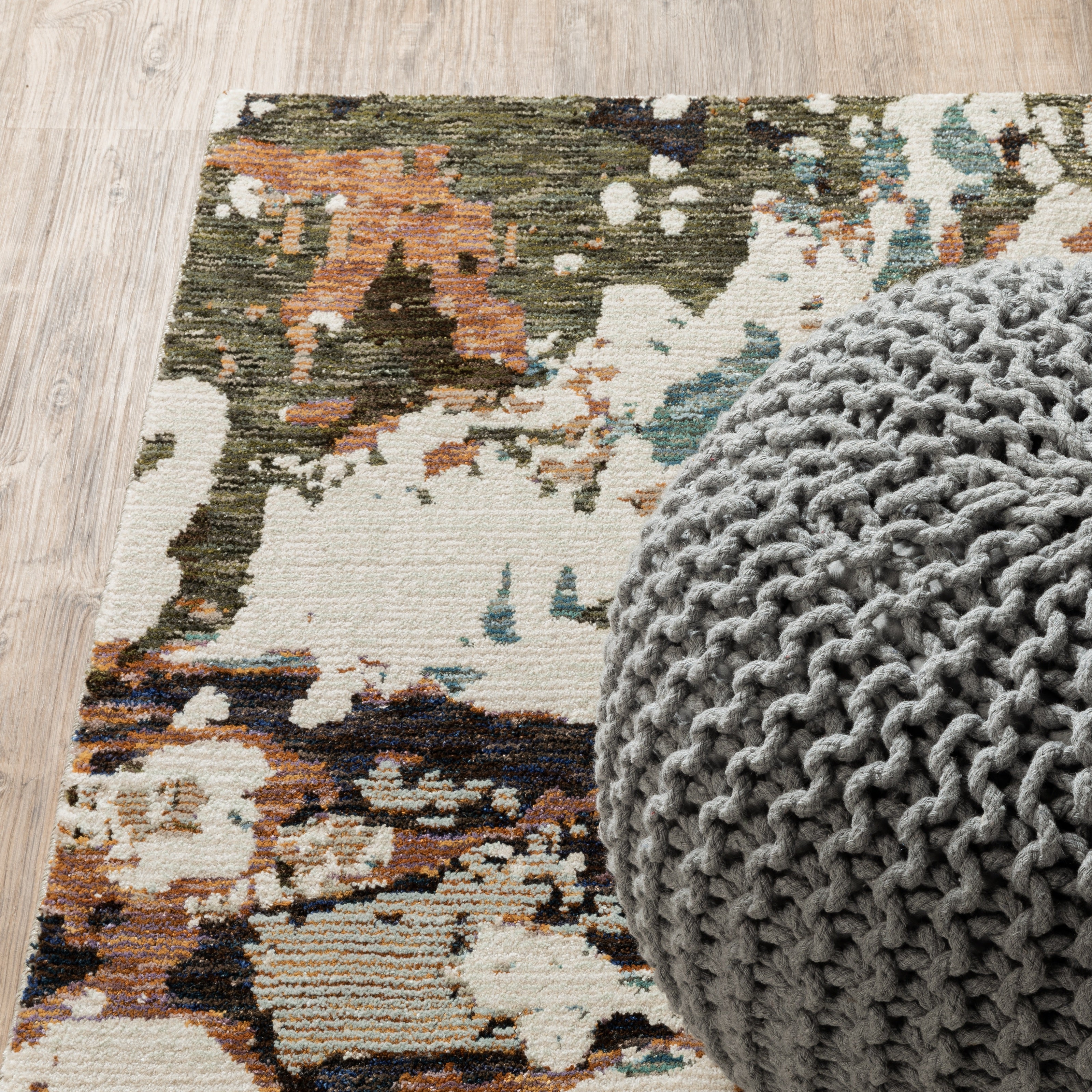 Oriental Weavers Evolution 981A Ivory/Multi Area Rug