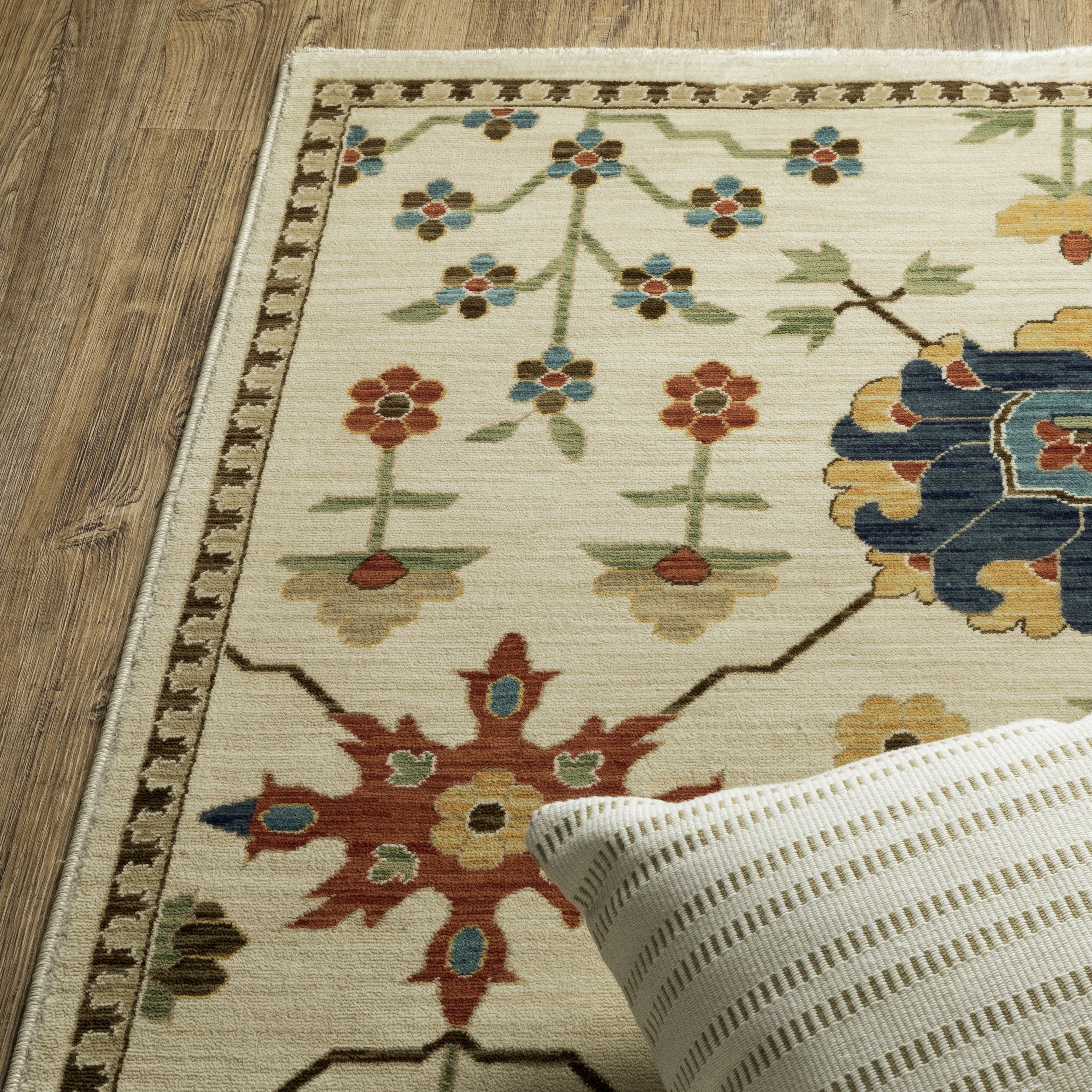 Oriental Weavers Francesca FR02M Ivory/Multi Area Rug