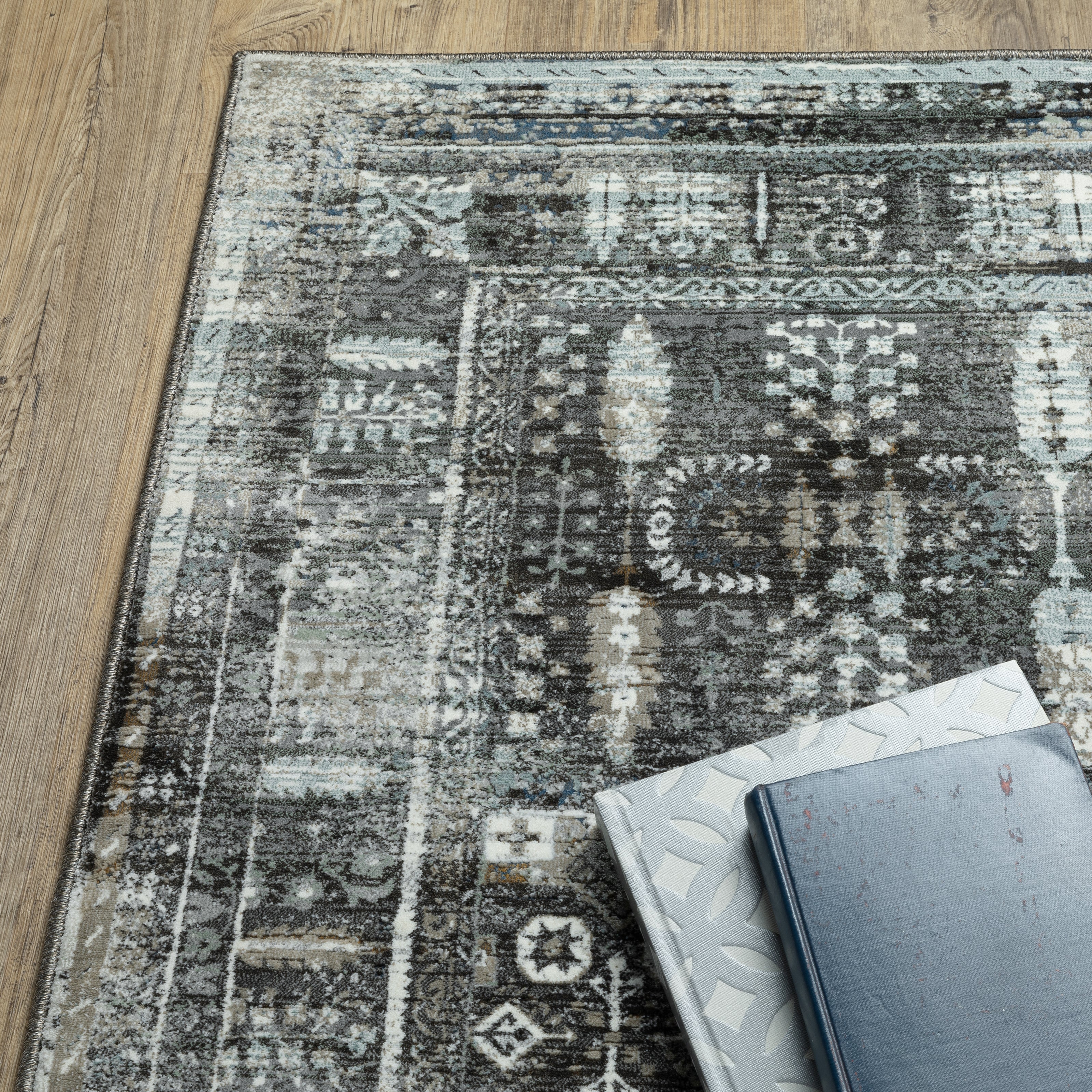 Oriental Weavers Gemini 70N Charcoal/Grey Area Rug