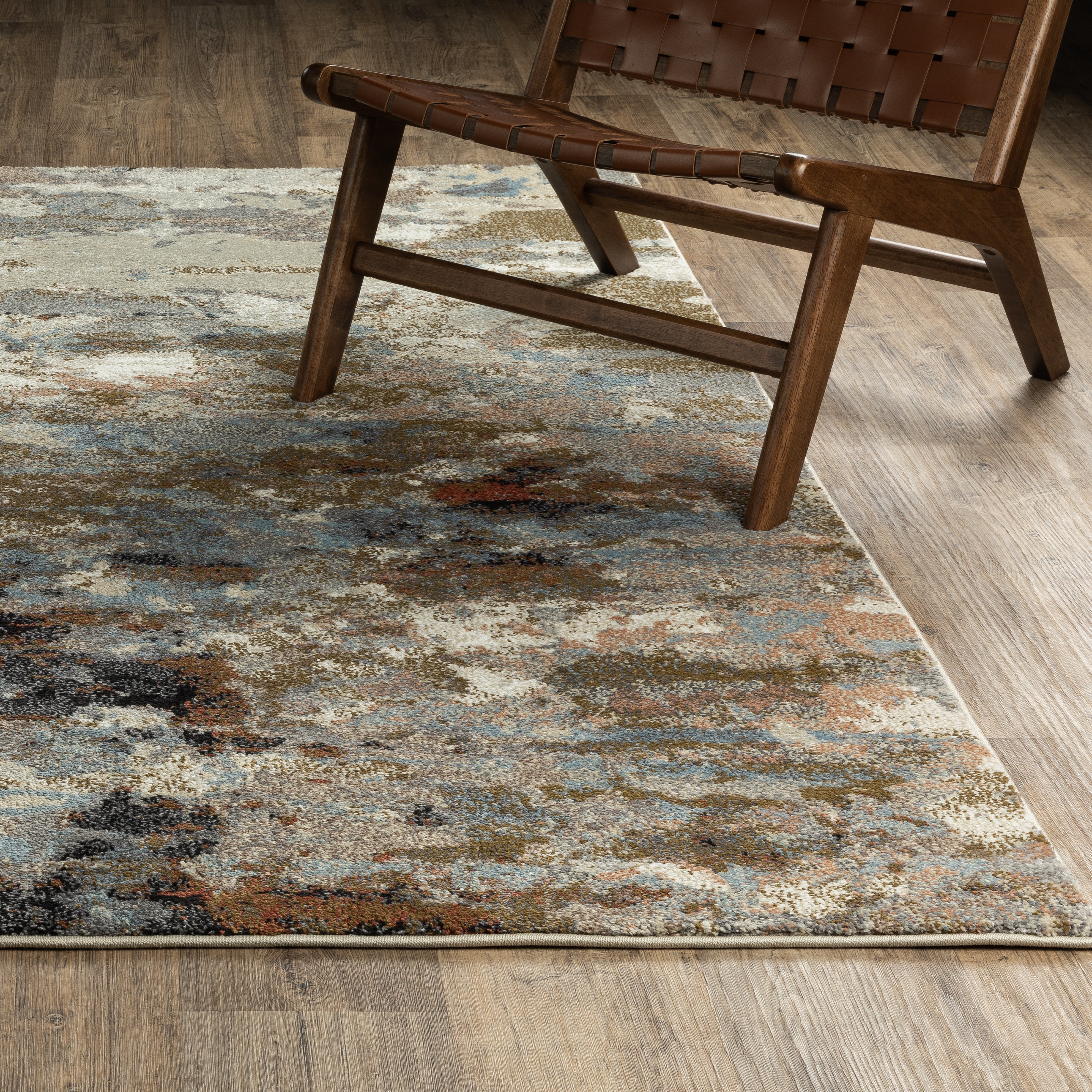 Oriental Weavers Gemma GEM07 Gold/Rust Area Rug