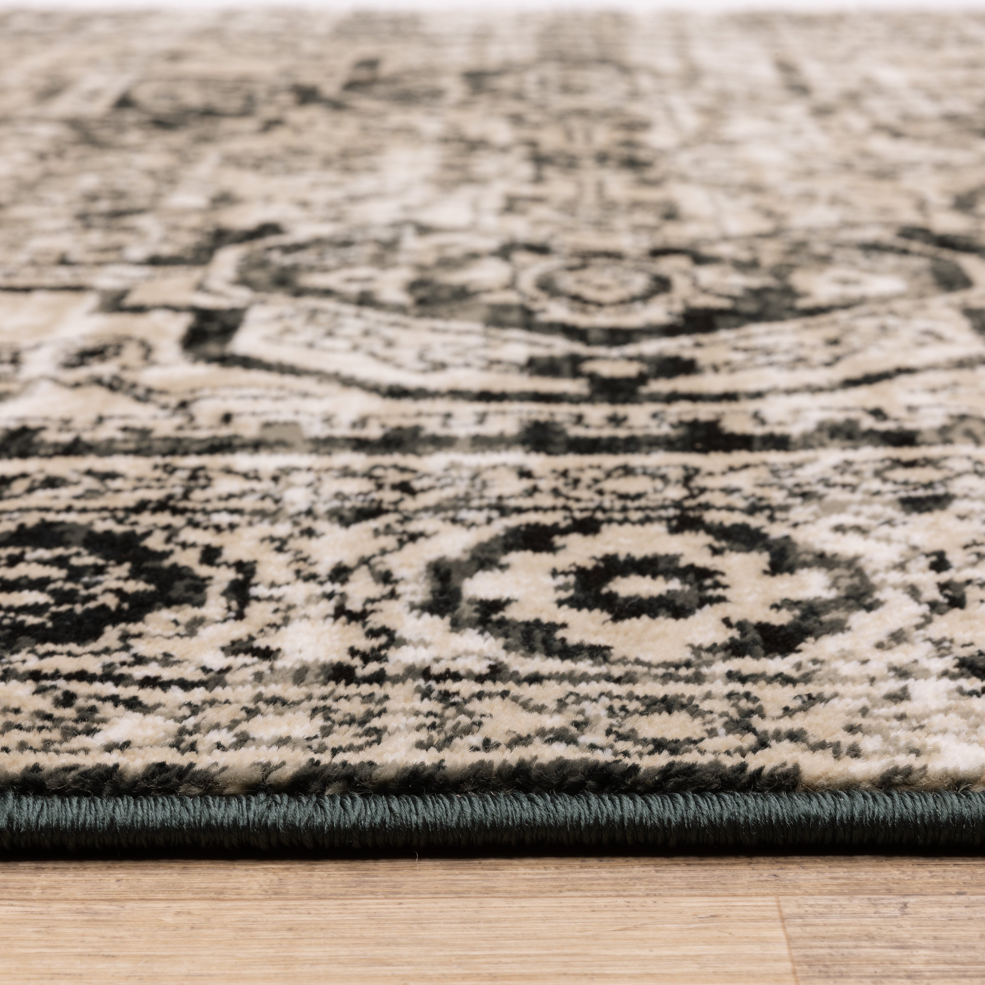 Oriental Weavers Georgia 429G Grey/Black Area Rug