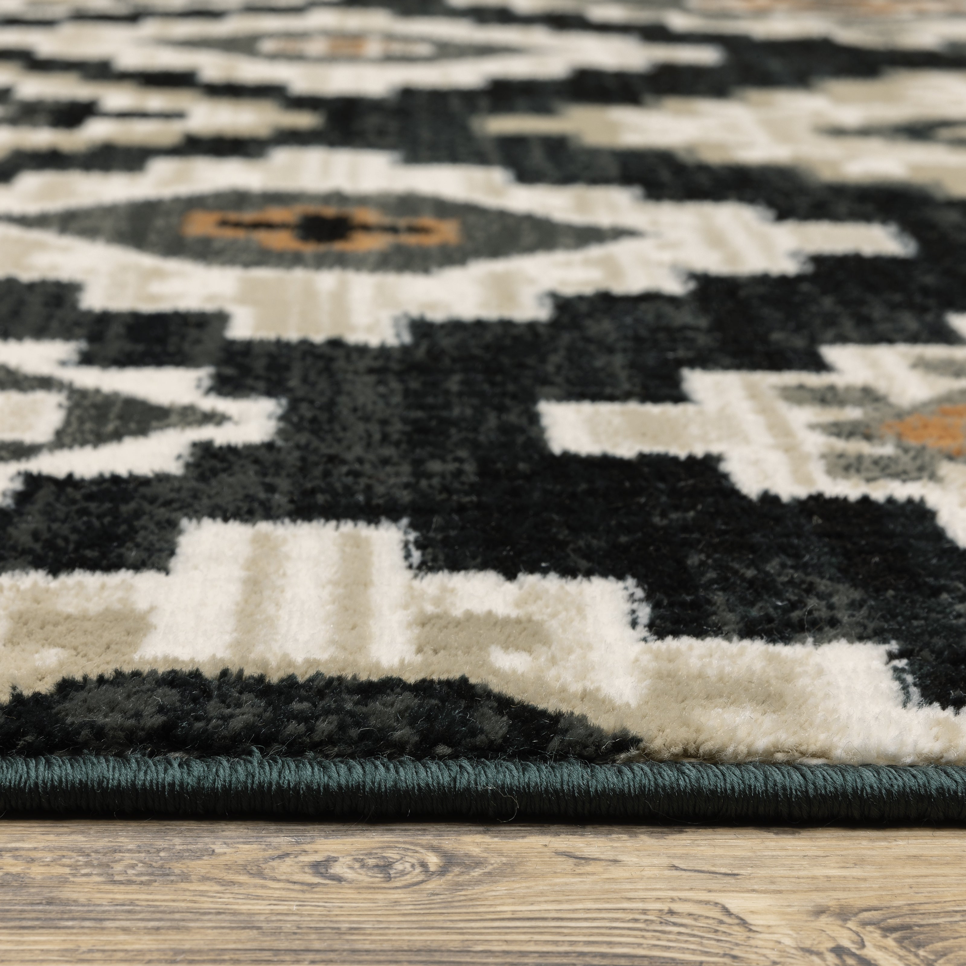 Oriental Weavers Georgia 605F Charcoal/Ivory Area Rug