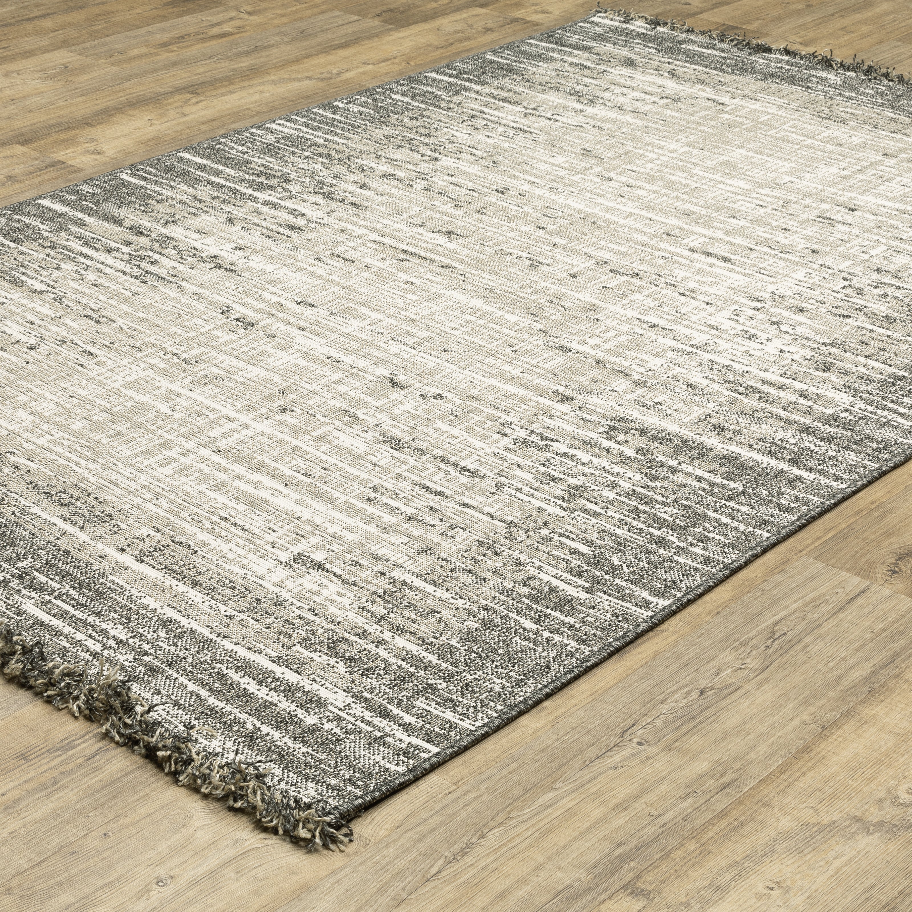 Oriental Weavers Gillian 502J Beige/Black Area Rug