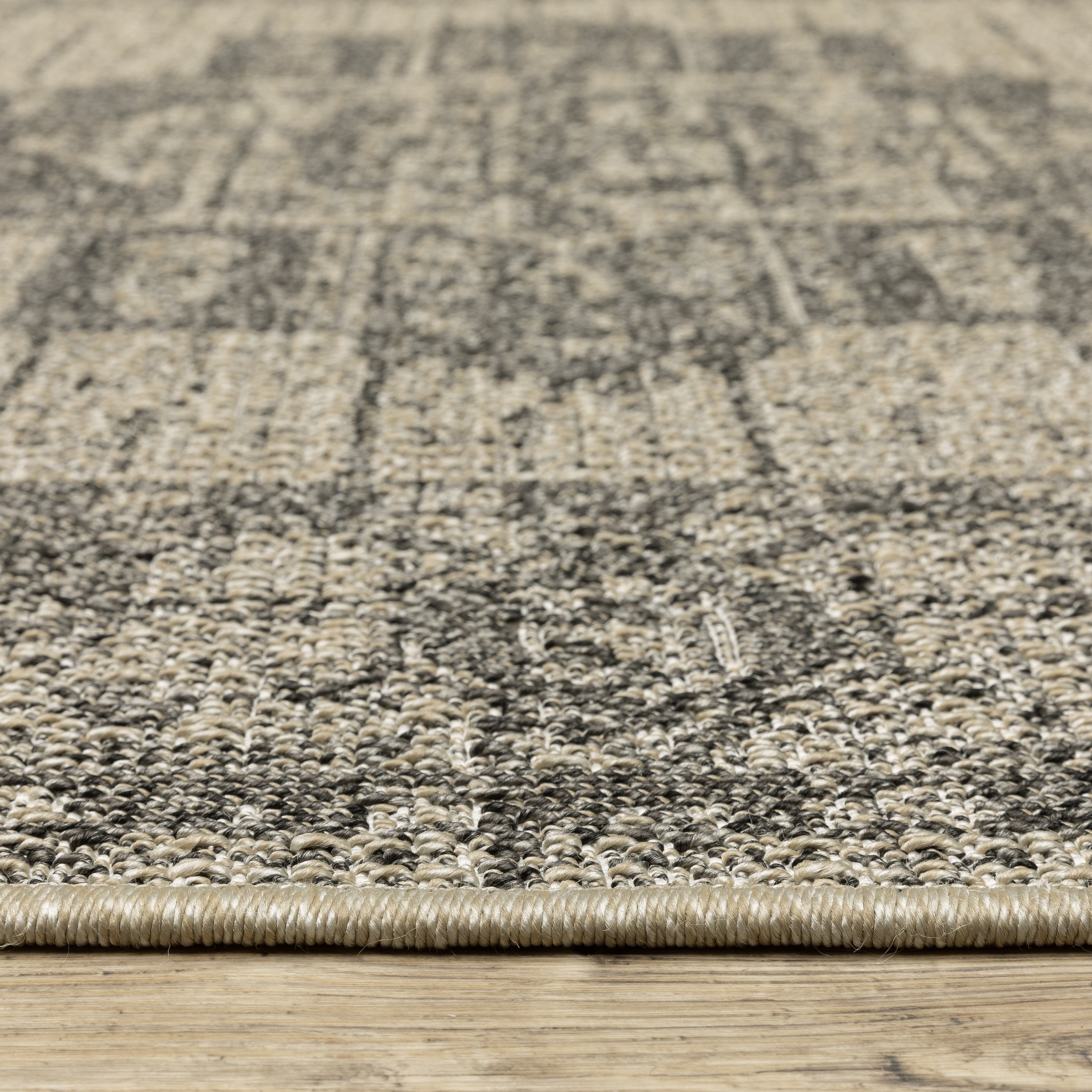 Oriental Weavers Gillian 5094X Beige/Black Area Rug