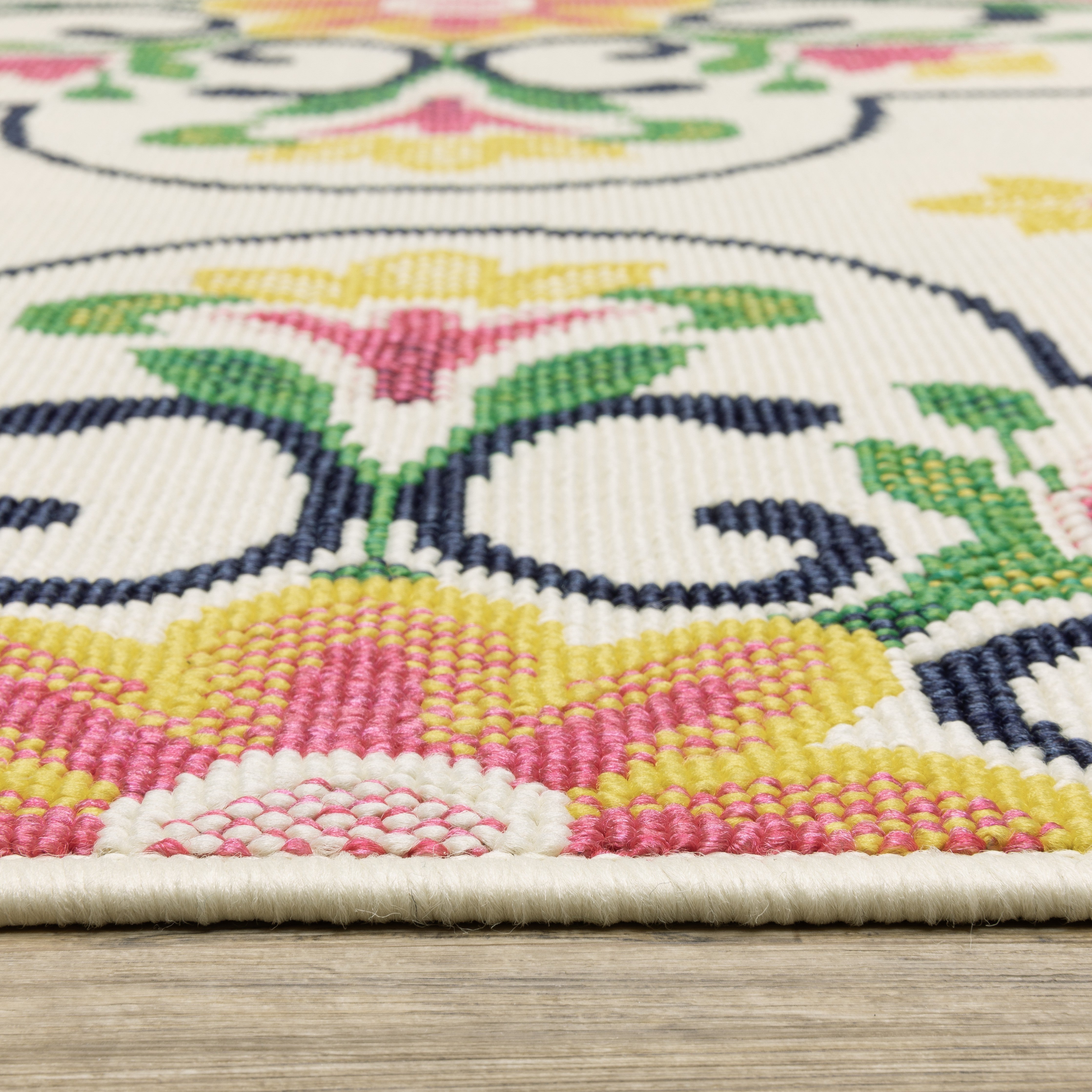 Oriental Weavers Havana HAV04 Ivory/Multi Area Rug
