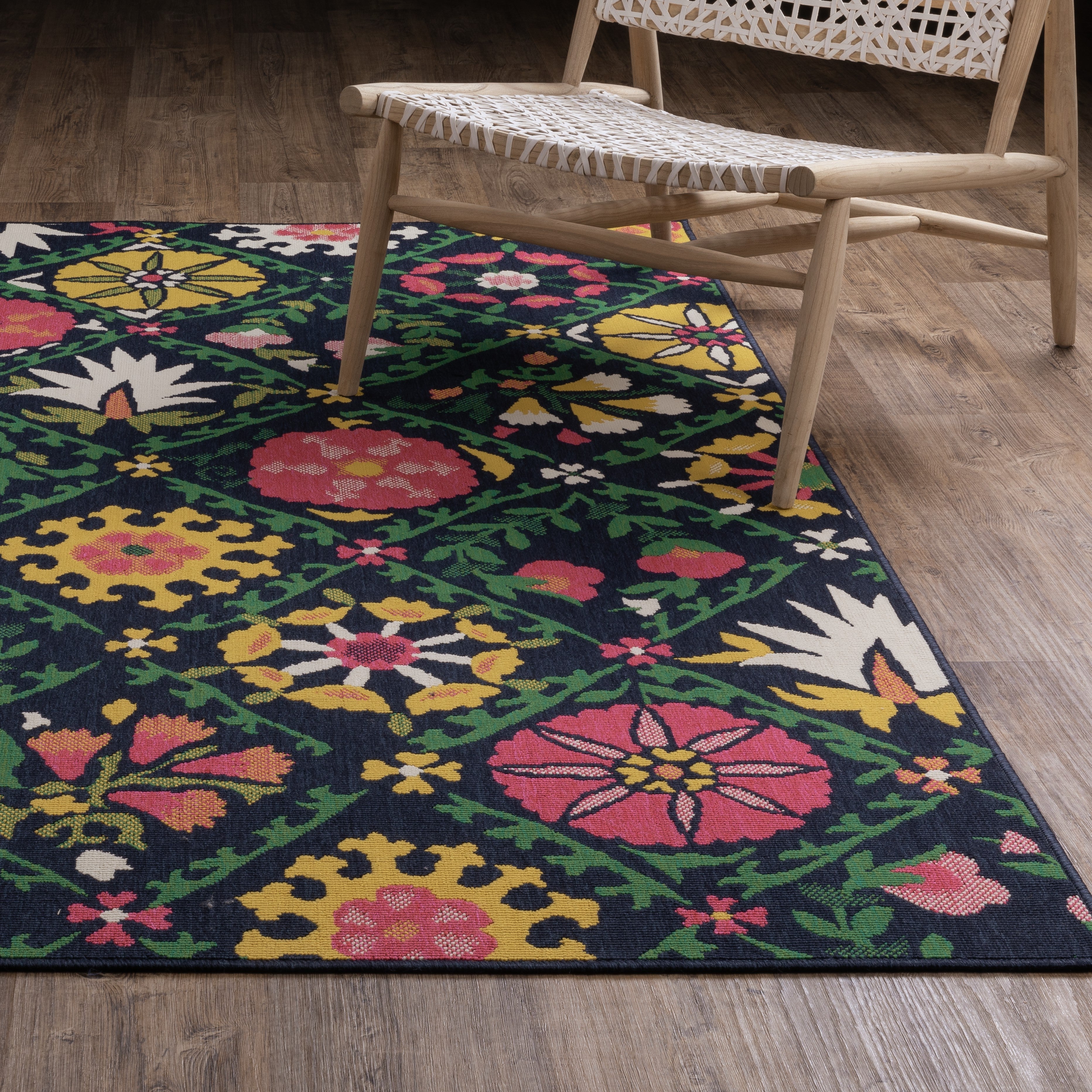 Oriental Weavers Havana HAV09 Navy/Multi Area Rug