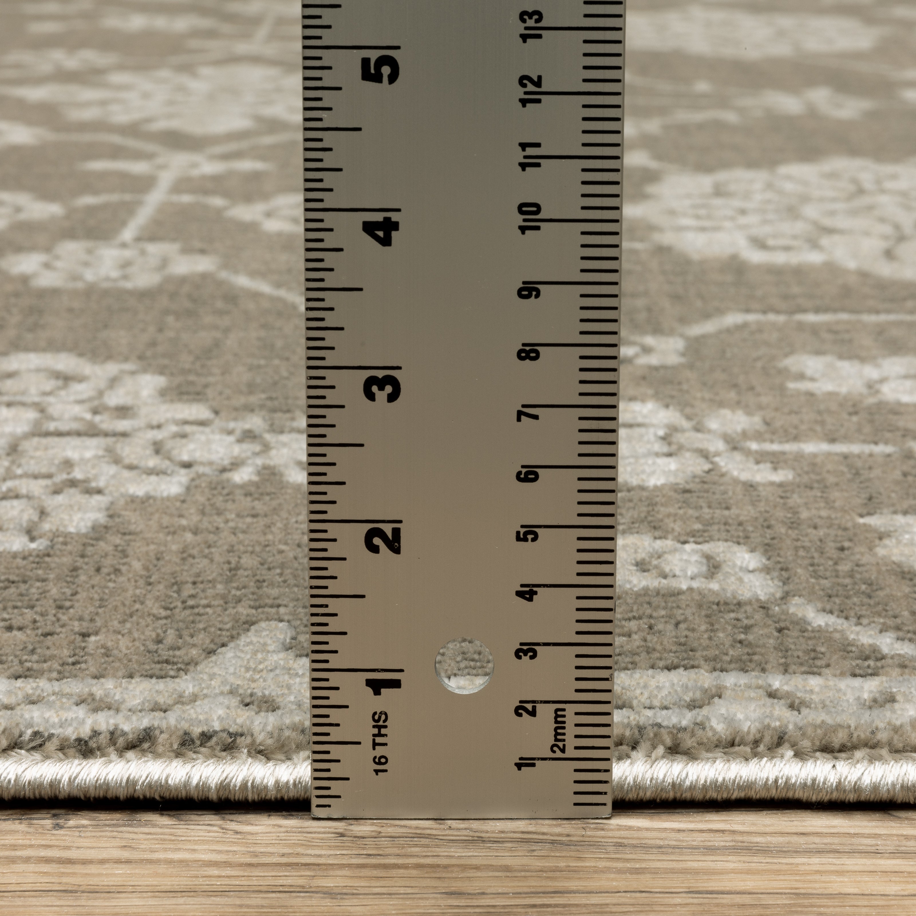 Oriental Weavers Intrigue INT01 Grey/Grey Area Rug