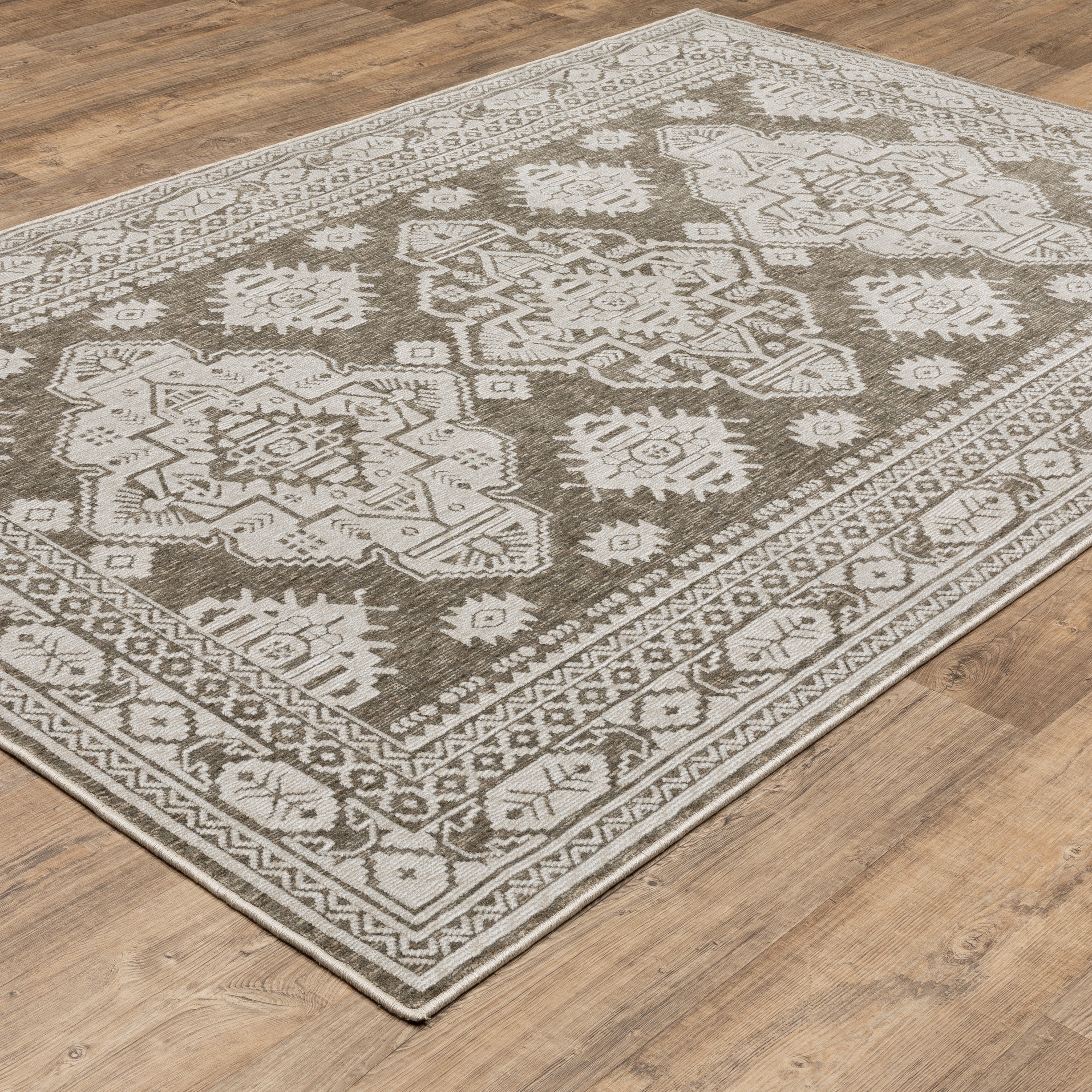 Oriental Weavers Intrigue INT06 Grey/Grey Area Rug