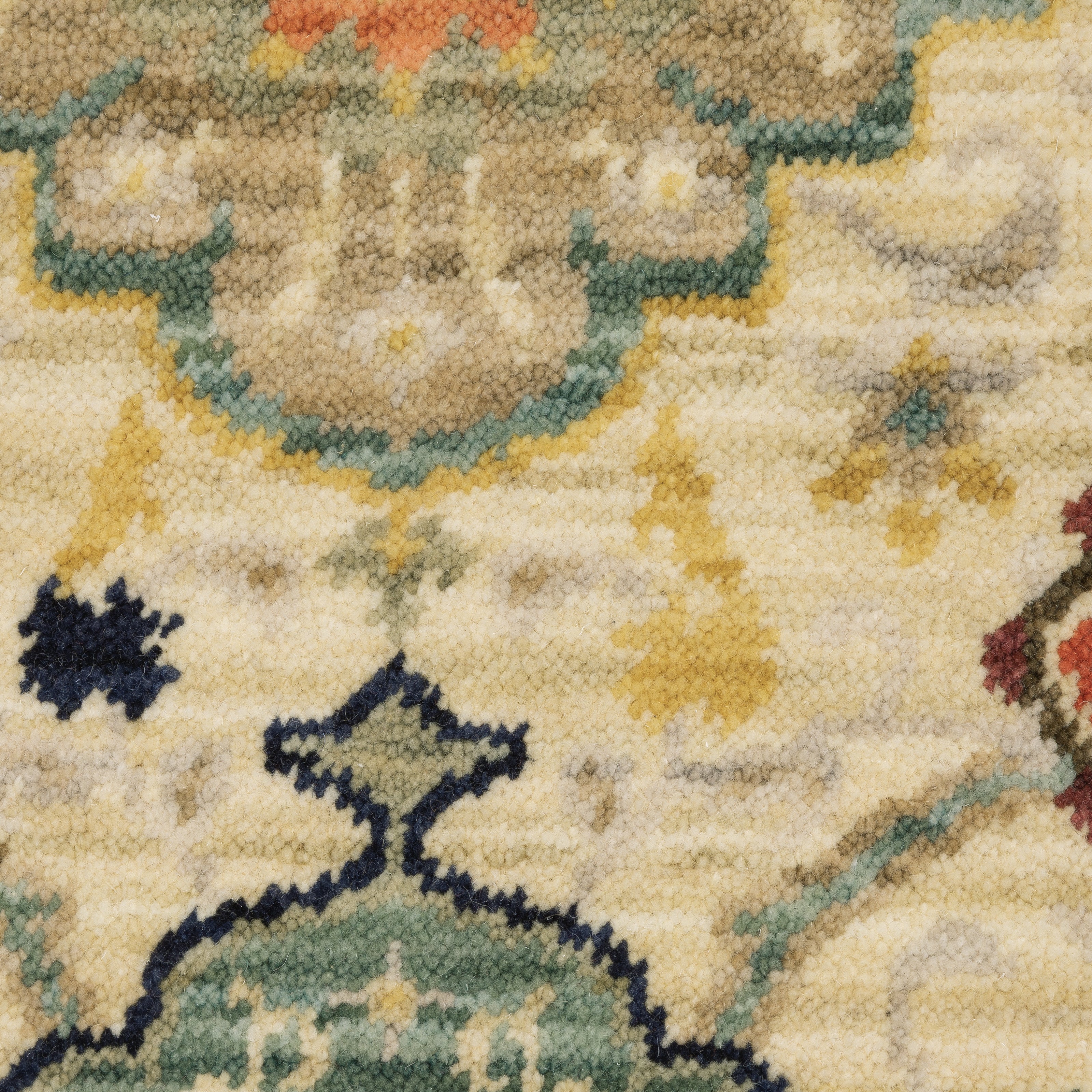 Oriental Weavers Lilihan 4601W Beige/Multi Area Rug