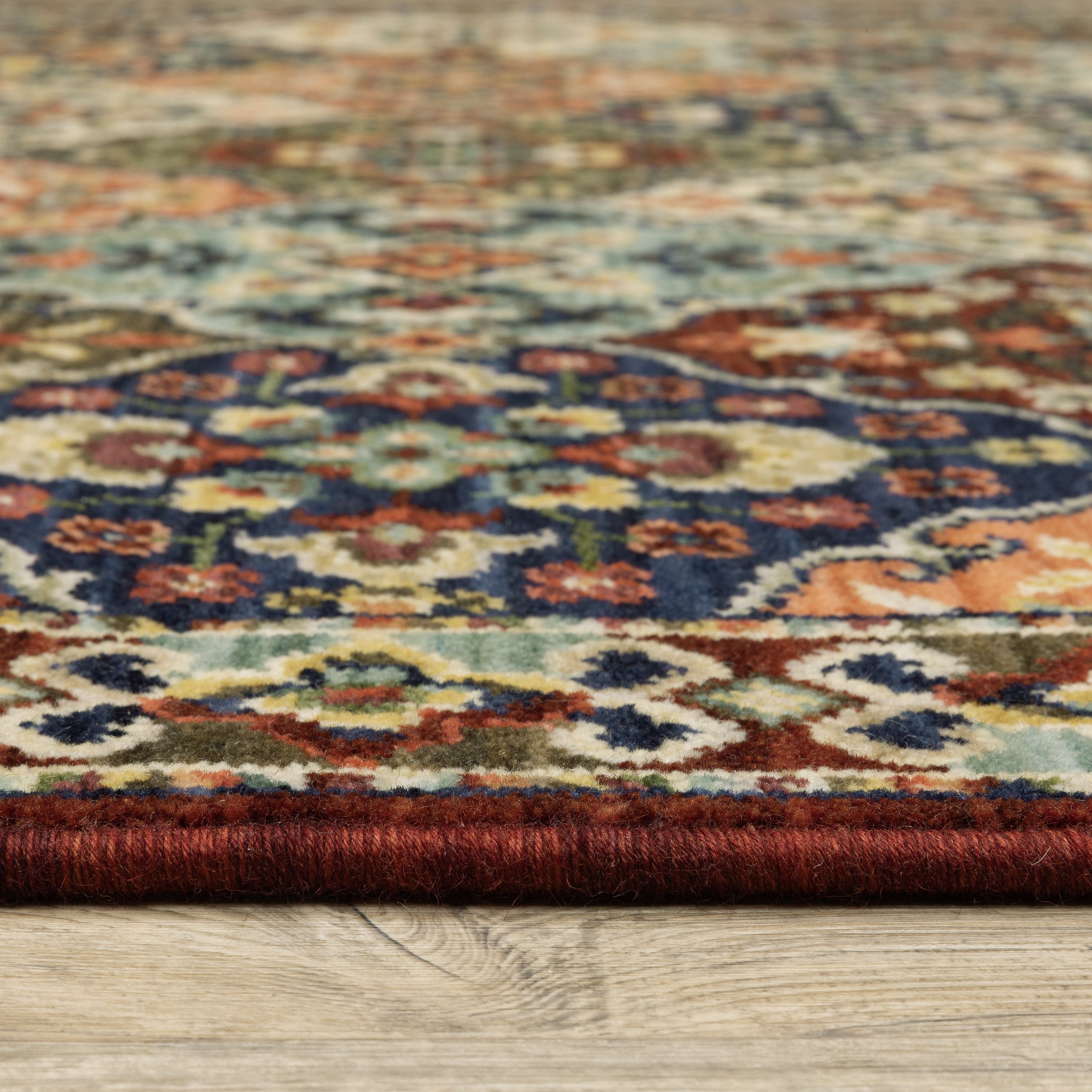 Oriental Weavers Lilihan 50X Red/Multi Area Rug