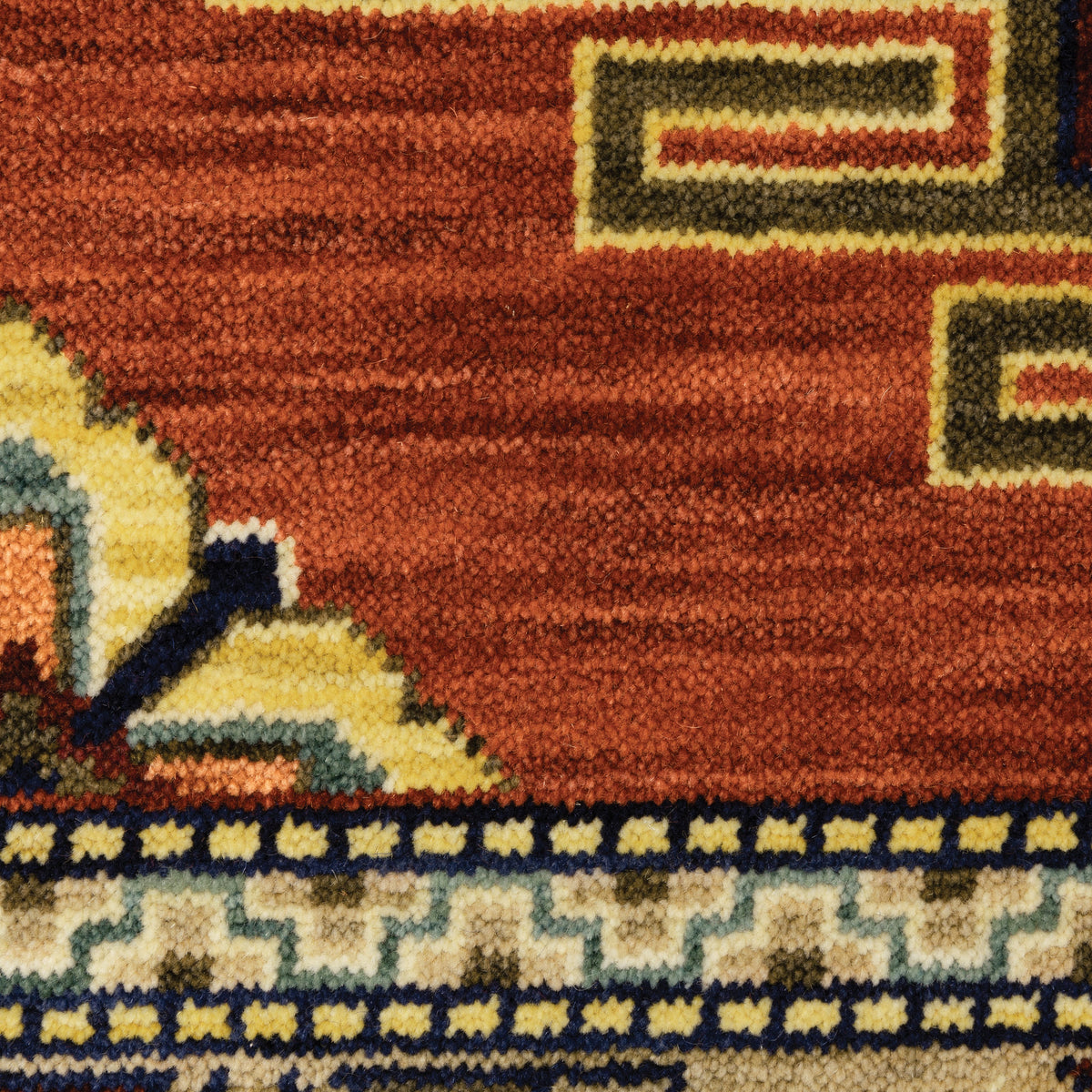 Oriental Weavers Lilihan 5504P Red/Multi Area Rug