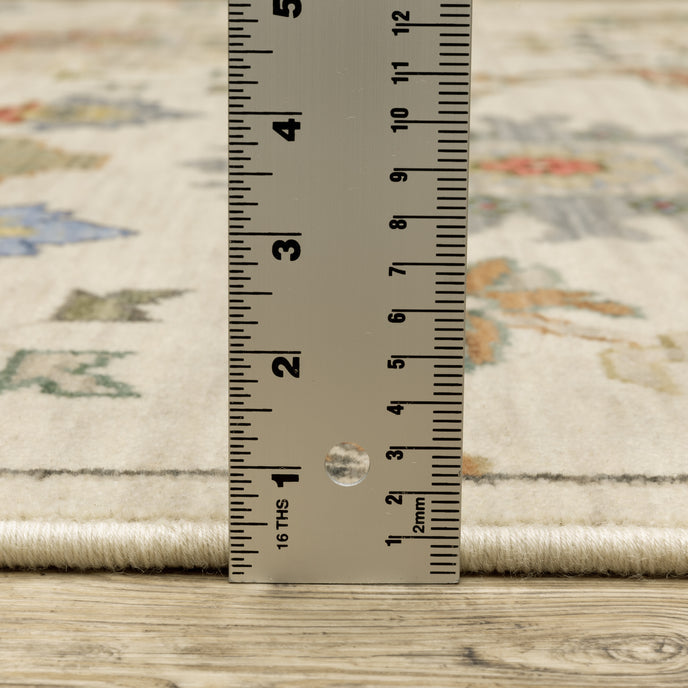 Oriental Weavers Lucca 5507W Ivory/Multi Area Rug