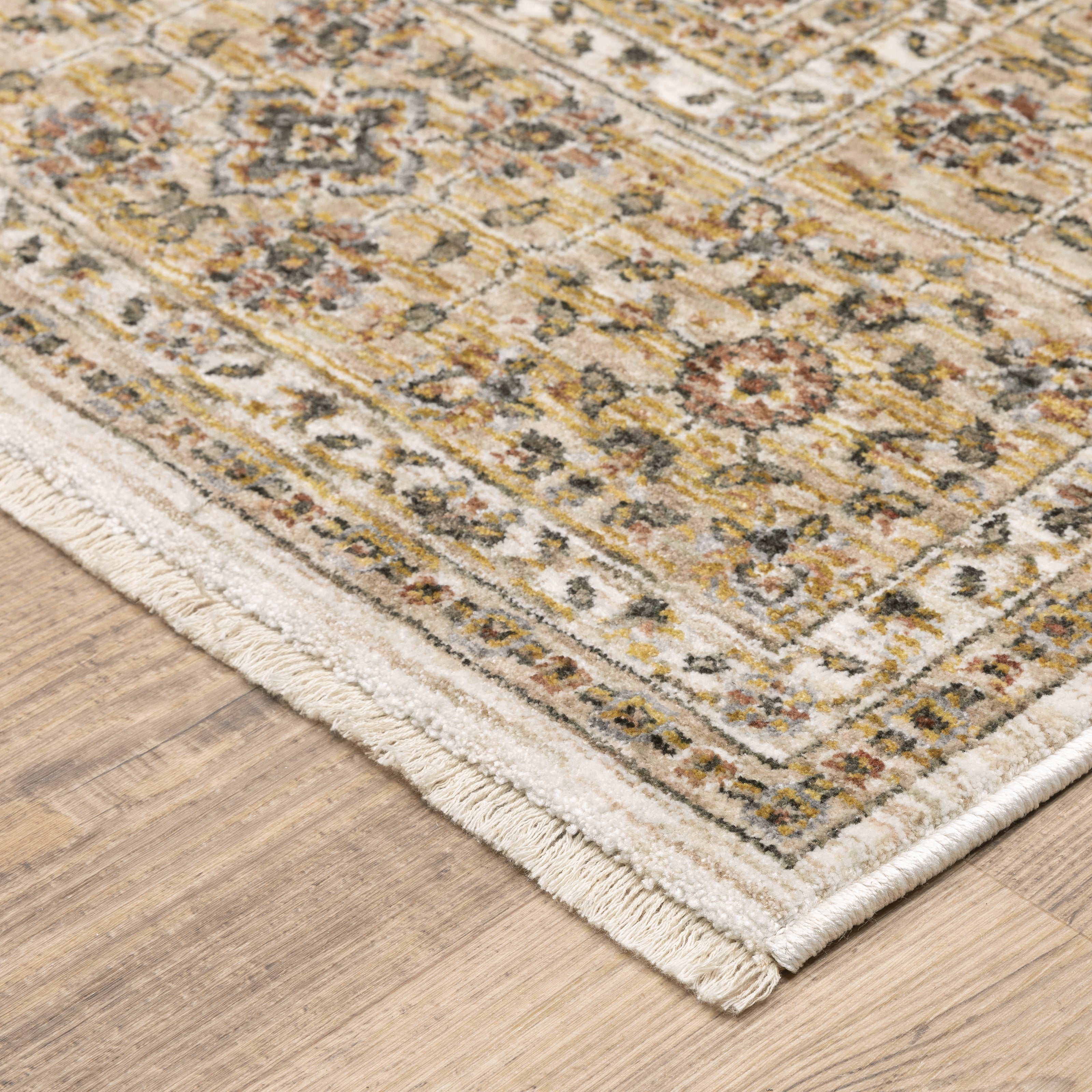 Oriental Weavers Maharaja 1J Ivory/Gold Area Rug
