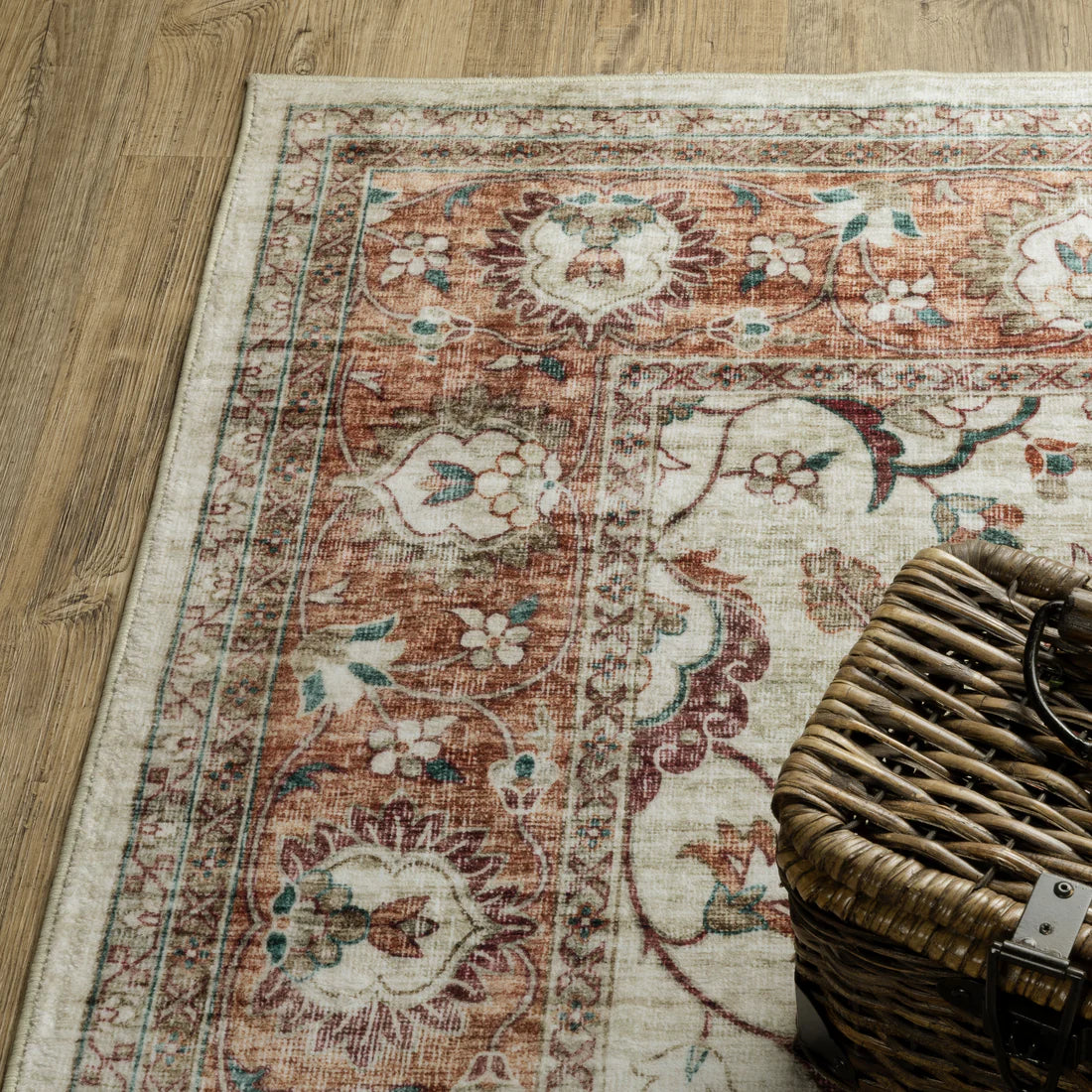 Oriental Weavers Sumter SUM03 Ivory/Rust Area Rug