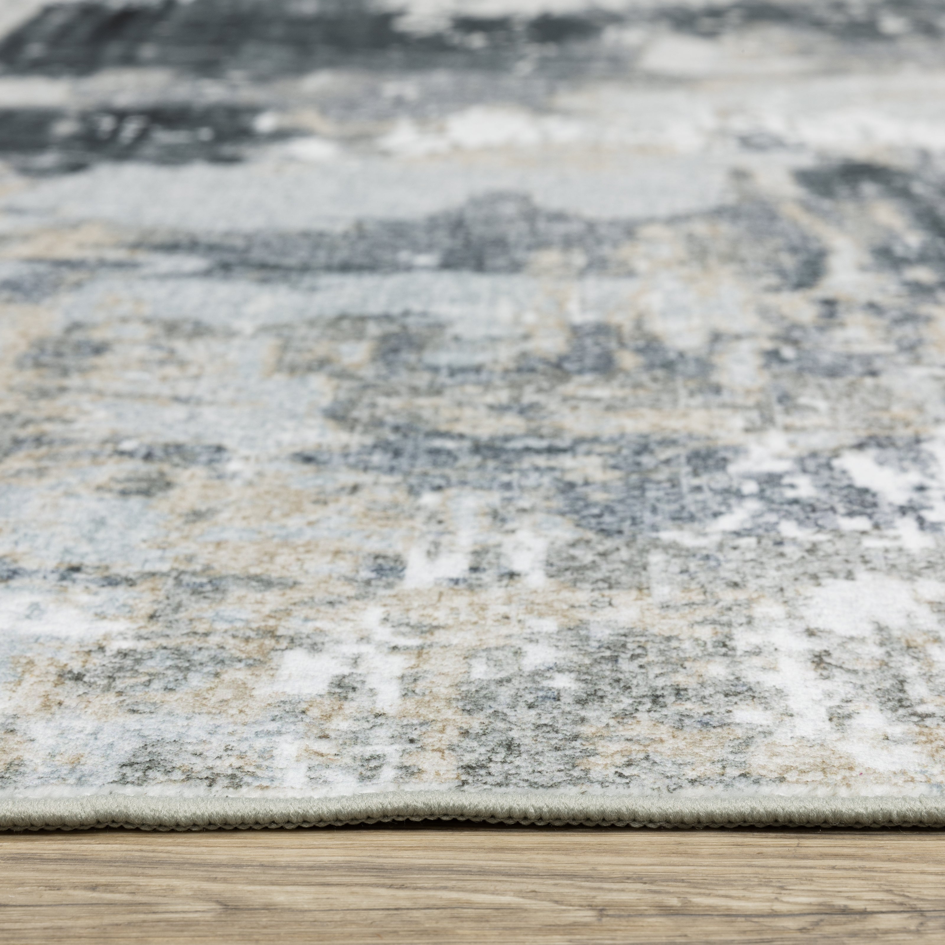 Oriental Weavers Sumter SUM12 Ivory/Grey Area Rug