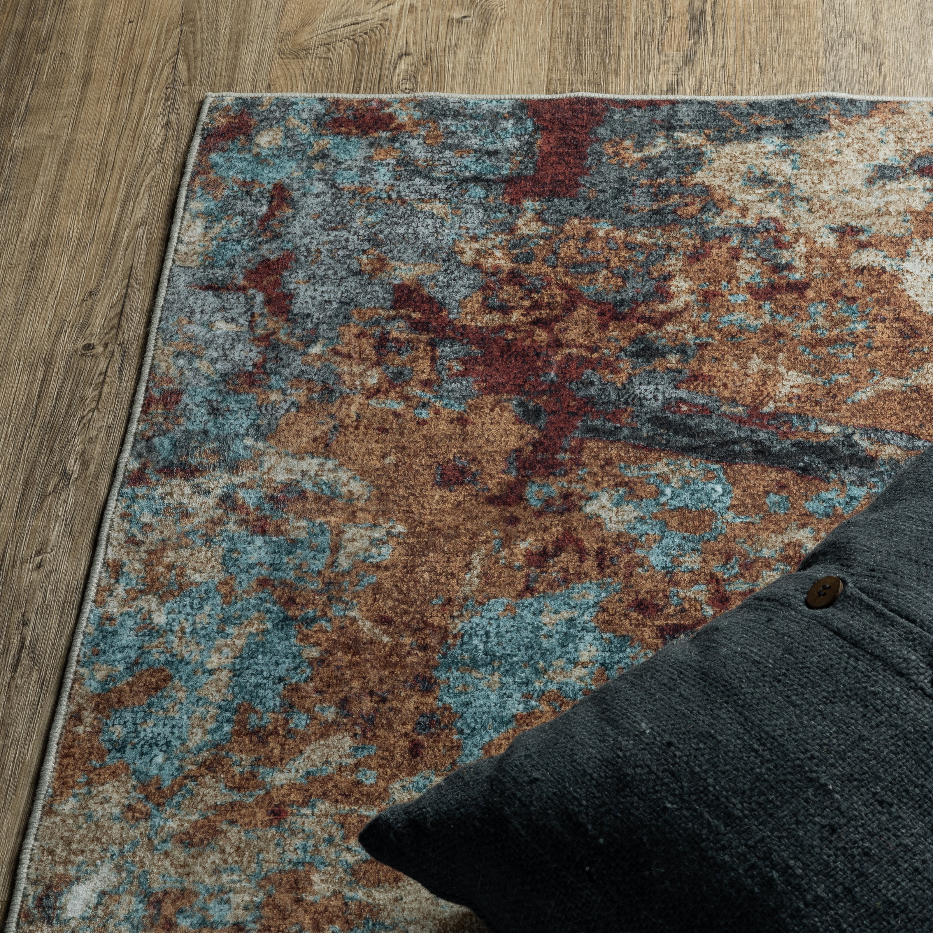 Oriental Weavers Sumter SUM13 Blue/Rust Area Rug