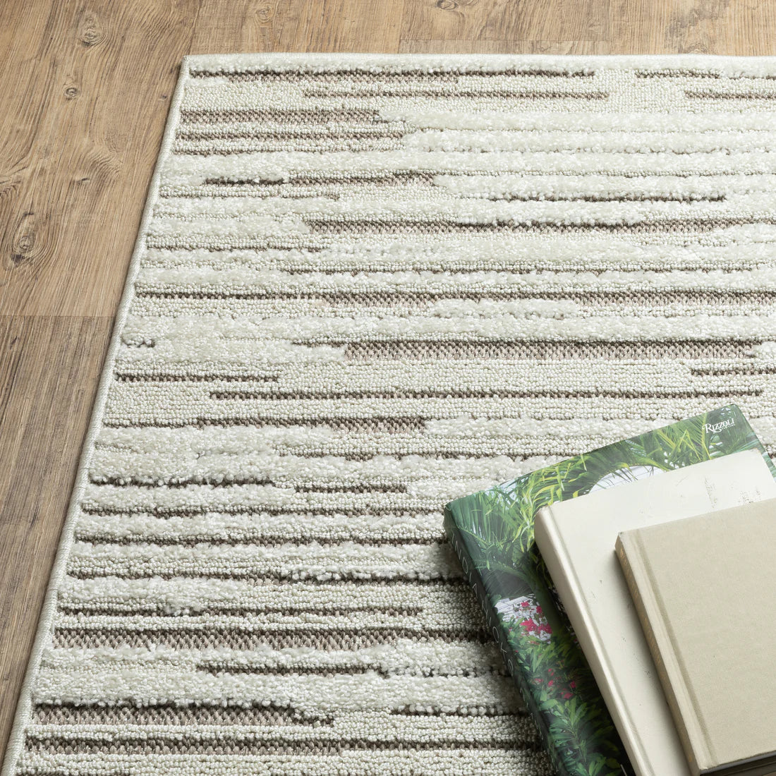Oriental Weavers Tangier TAN07 Ivory/Brown Area Rug