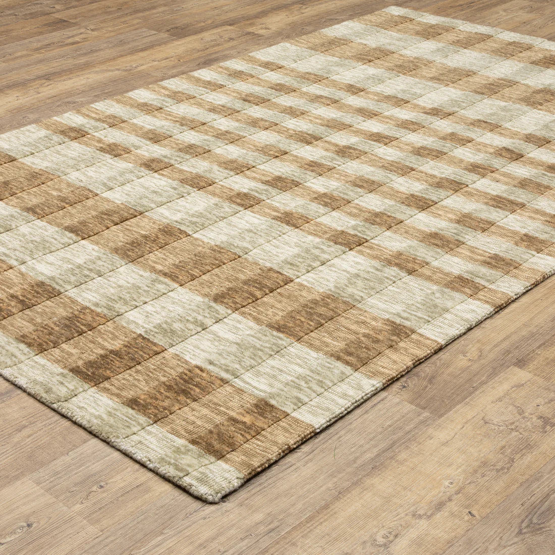 Oriental Weavers Thatcher THA04 Beige/Rust Area Rug