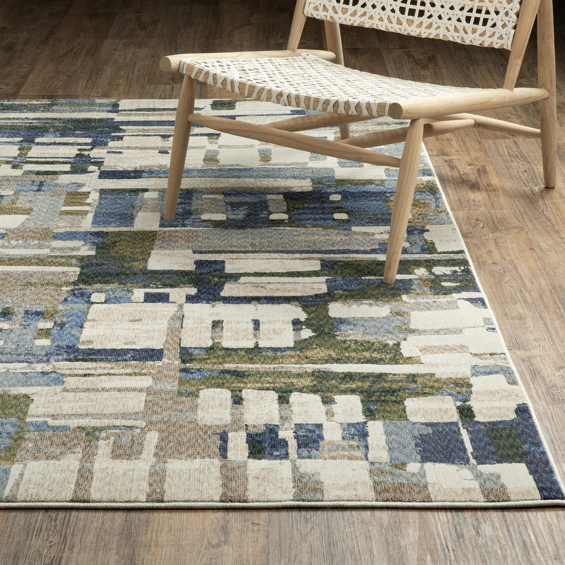 Oriental Weavers Tisdell TIS01 Blue/Green Area Rug