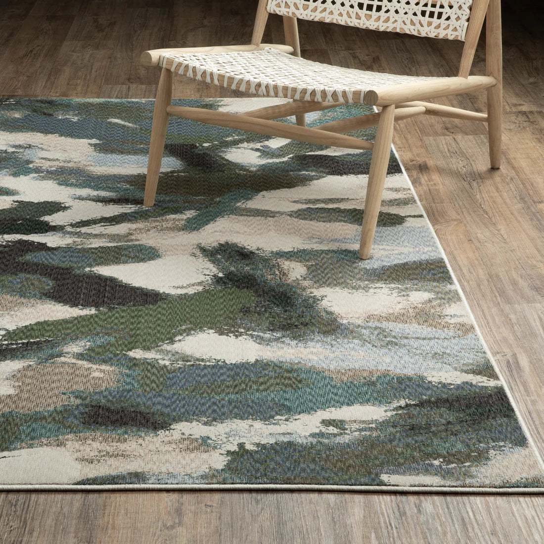 Oriental Weavers Tisdell TIS04 Blue/Green Area Rug