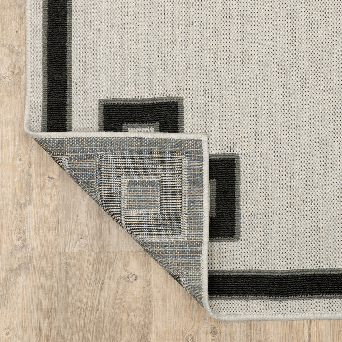 Oriental Weavers Torrey 1530I Beige/Black Area Rug