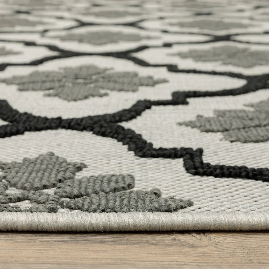 Oriental Weavers Torrey 5562E Beige/Black Area Rug