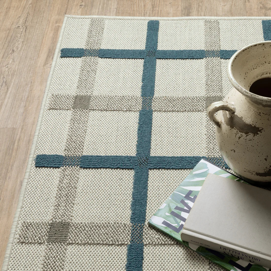 Oriental Weavers Torrey 7150H Beige/Blue Area Rug