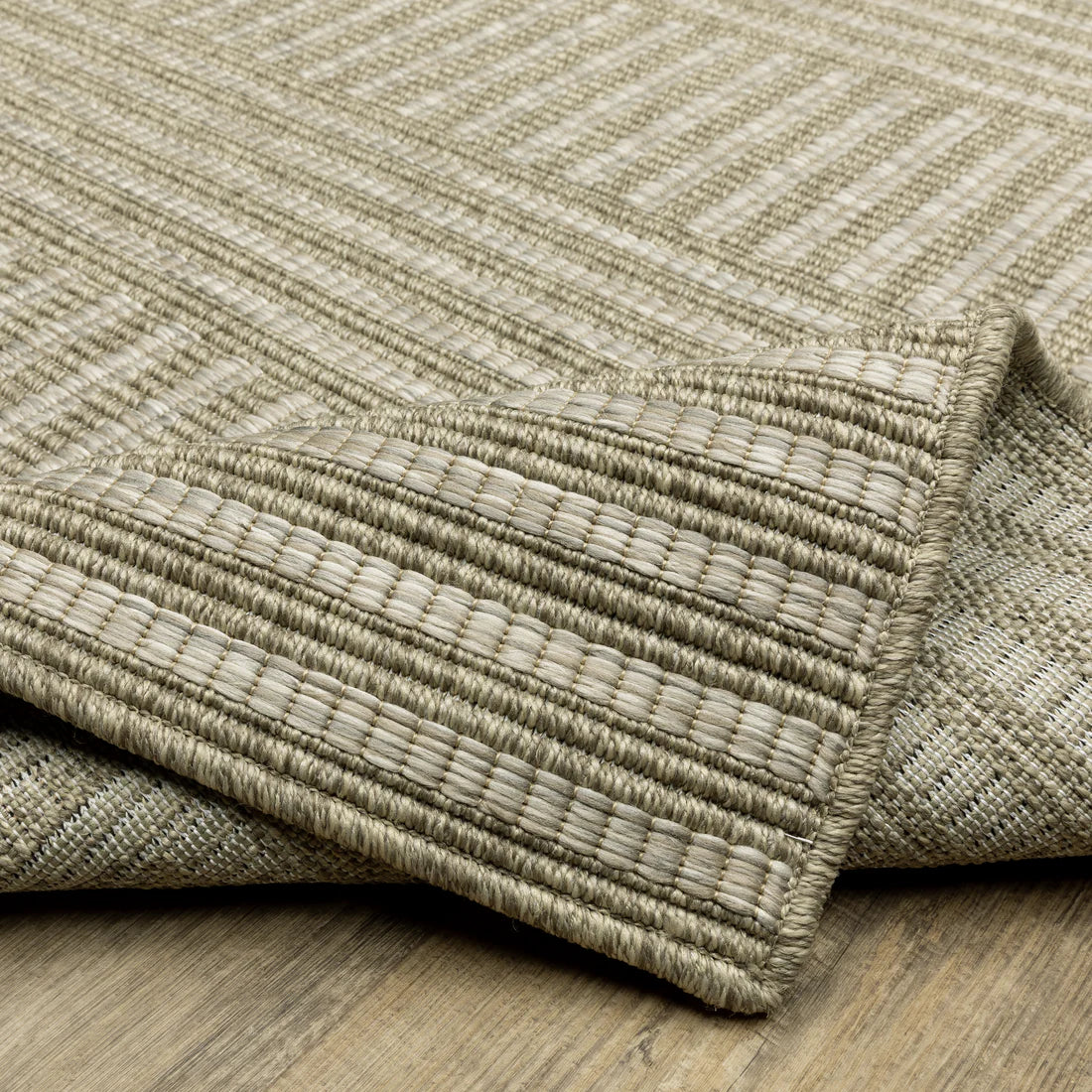 Oriental Weavers Tortuga TR02A Beige/Black Area Rug