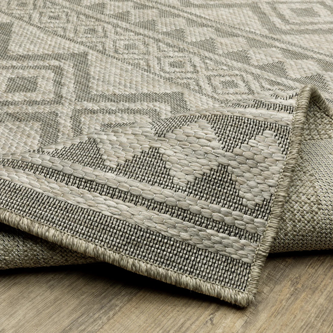 Oriental Weavers Tortuga TR03A Beige/Black Area Rug