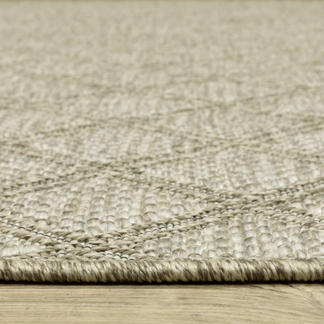 Oriental Weavers Tortuga TR10A Beige/Black Area Rug