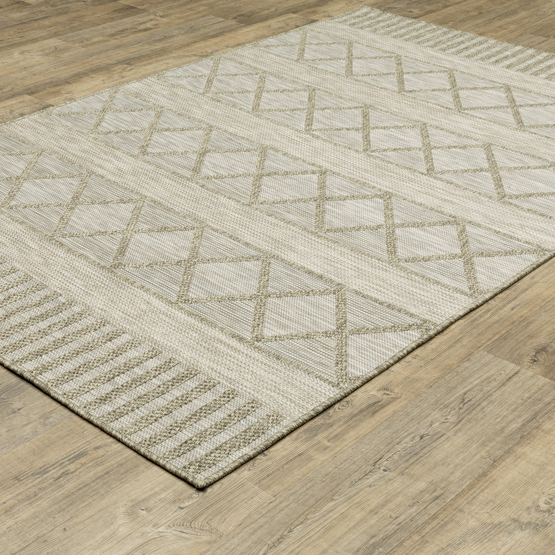 Oriental Weavers Tortuga TR11A Beige/Beige Area Rug