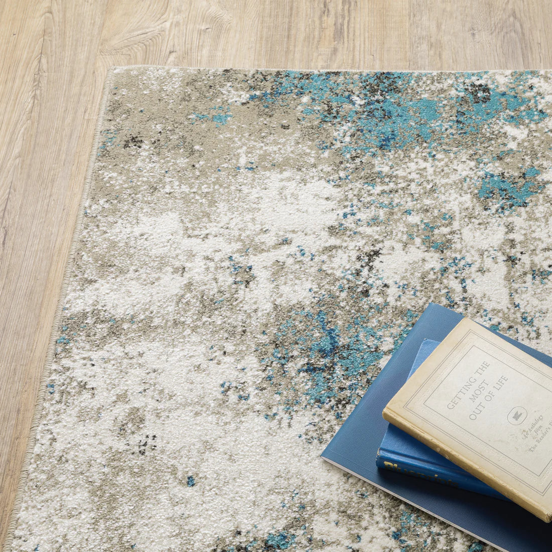 Oriental Weavers Venice 4332U Blue/Beige Area Rug