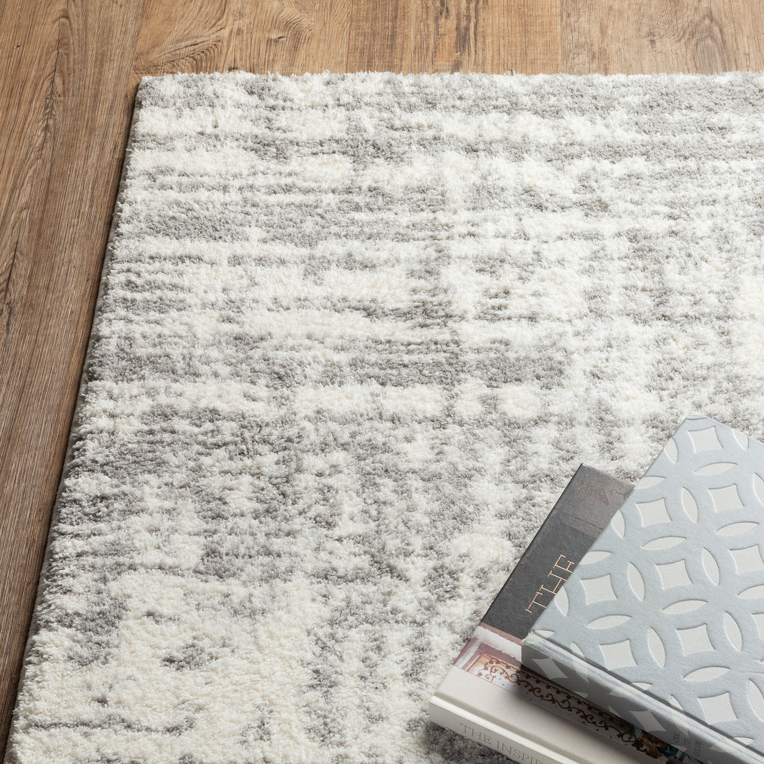Oriental Weavers Verona 1803H Ivory/Grey Area Rug