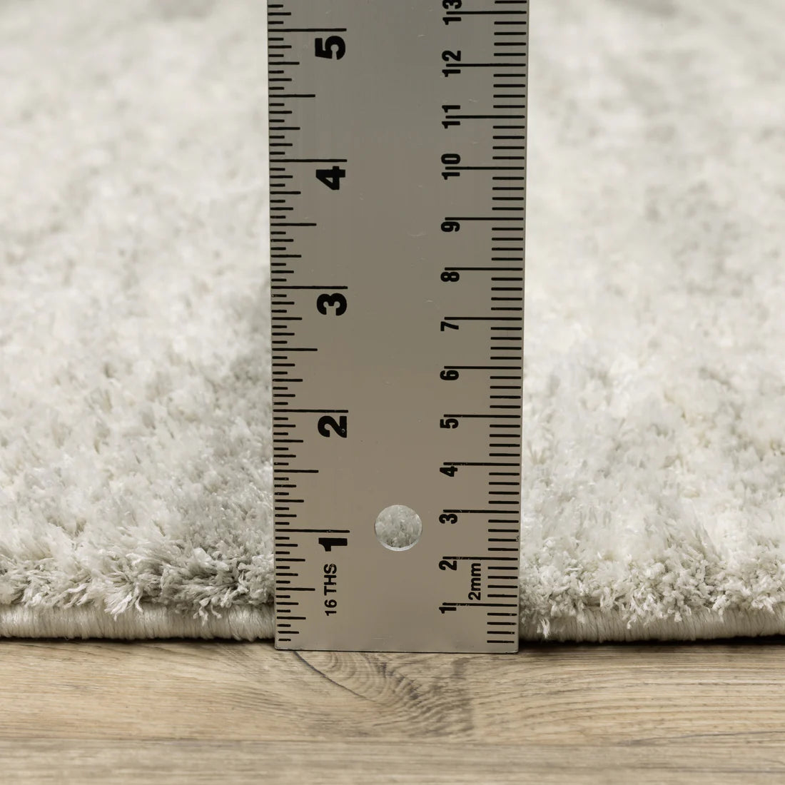 Oriental Weavers Verona 5605H Ivory/Grey Area Rug