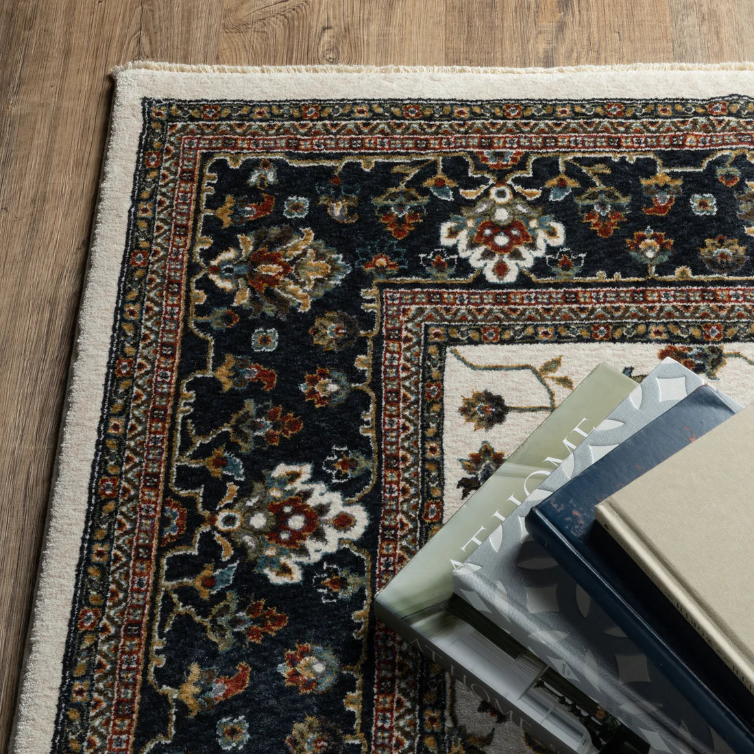 Oriental Weavers Vivian VI02B Ivory/Navy Area Rug