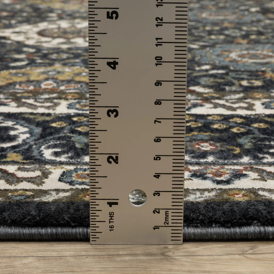 Oriental Weavers Vivian VI04C Navy/Gold Area Rug
