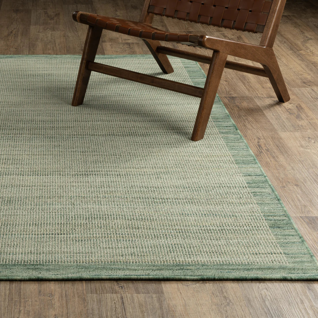 Oriental Weavers Warner WRN01 Blue/Blue Area Rug