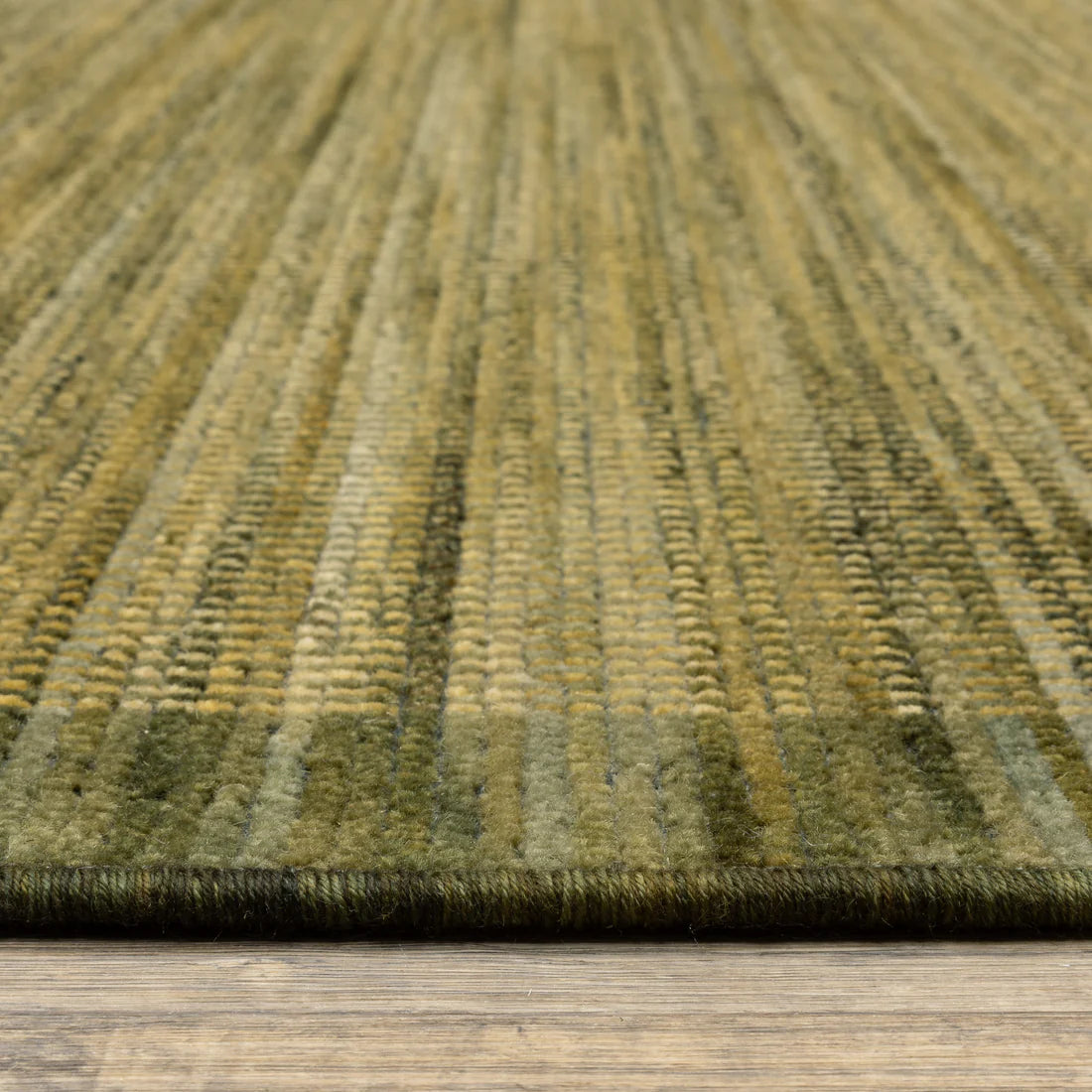 Oriental Weavers Warner WRN02 Green/Green Area Rug