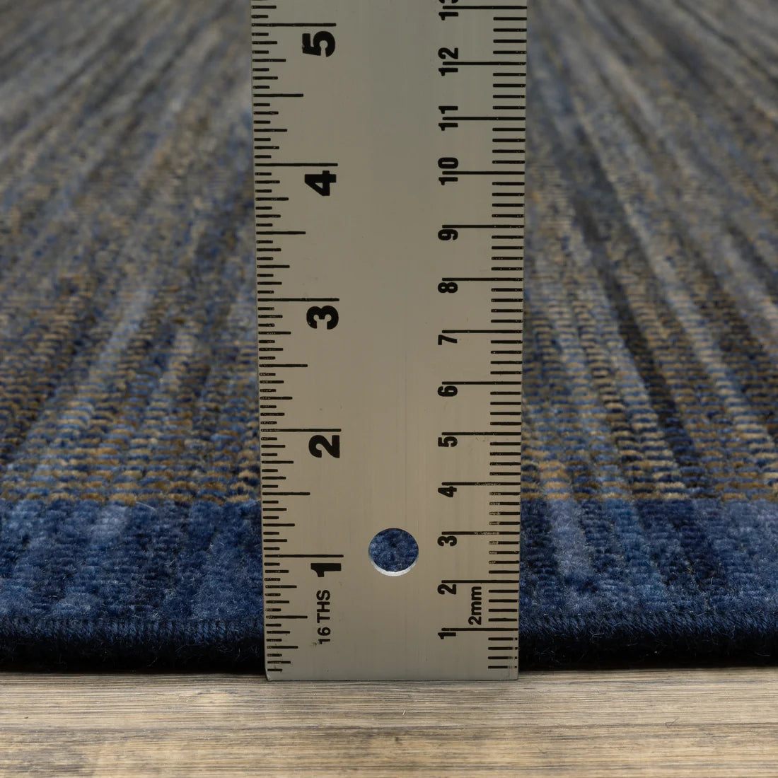 Oriental Weavers Warner WRN07 Blue/Blue Area Rug
