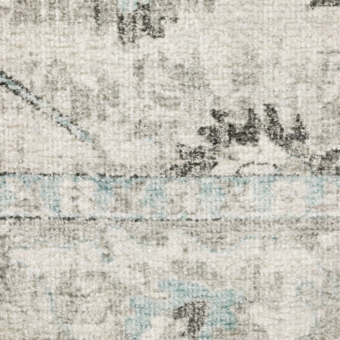Oriental Weavers Windham WIN04 Ivory/Blue Area Rug