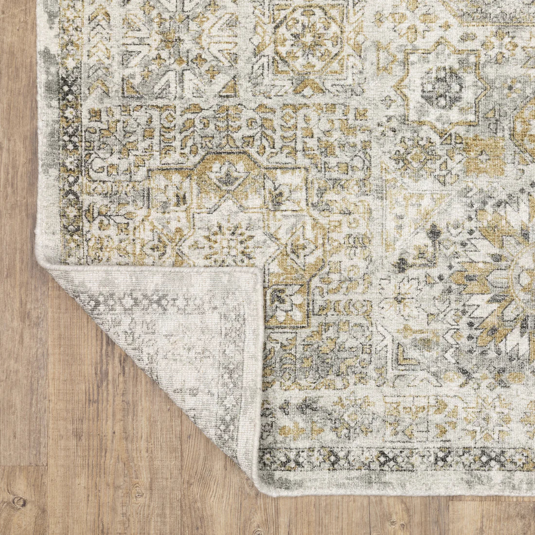 Oriental Weavers Windham WIN05 Grey/Gold Area Rug
