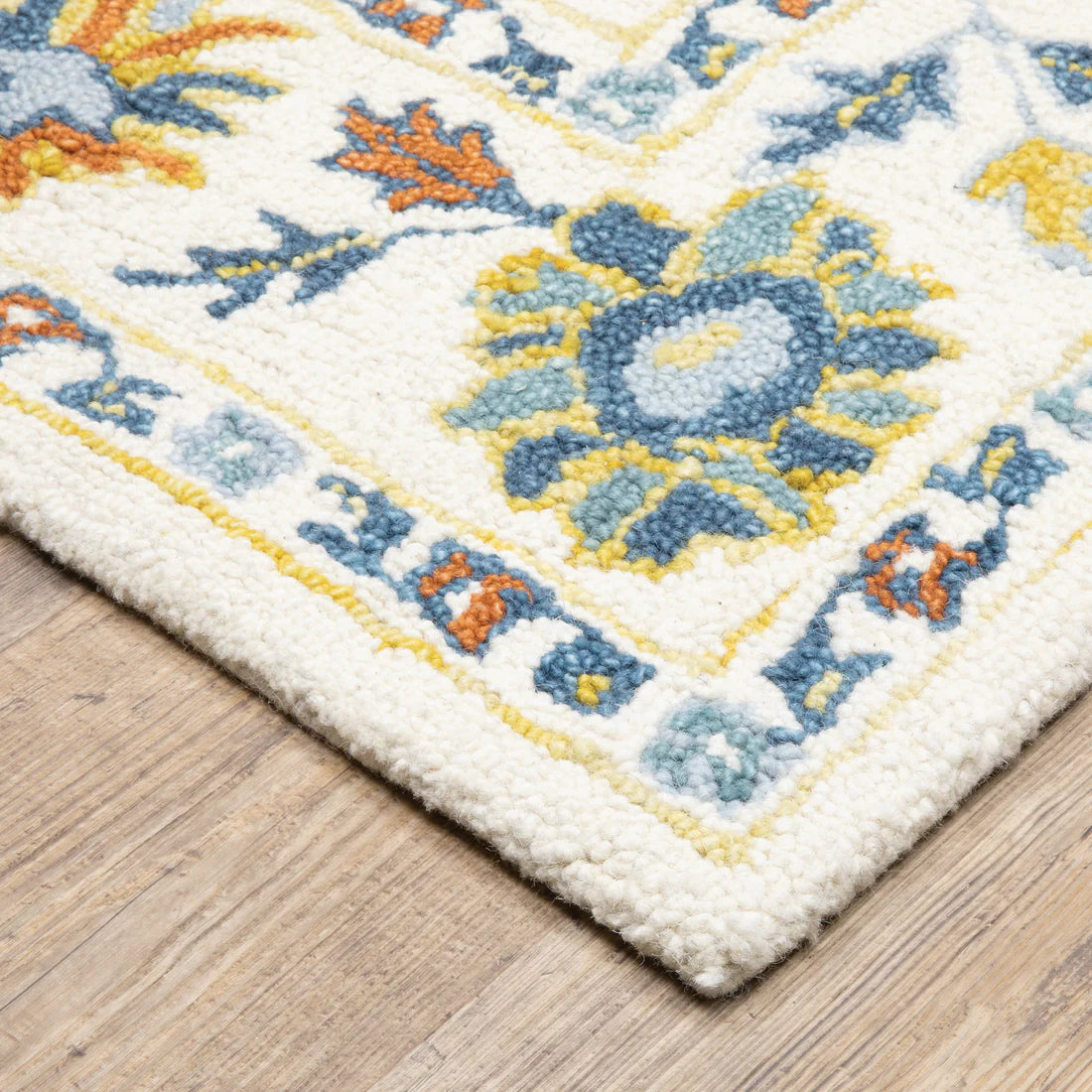 Oriental Weavers Zahra 75507 Ivory/Gold Area Rug