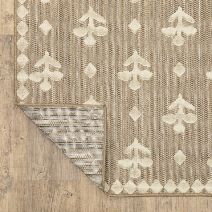 Oriental Weavers Zarina ZAR02 Beige/Ivory Area Rug